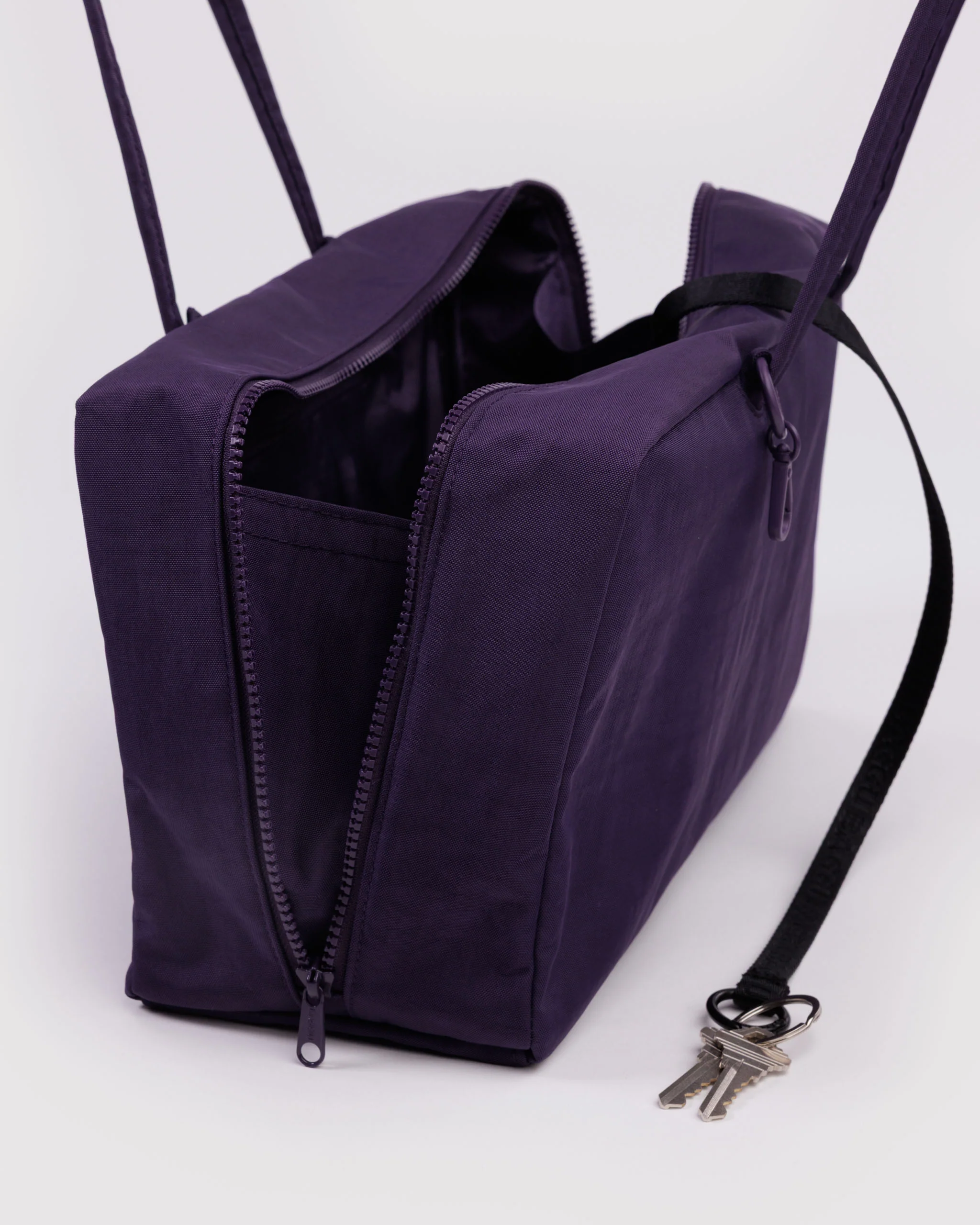 Baggu - Medium Nylon Bowler Bag - Fig - Image 4