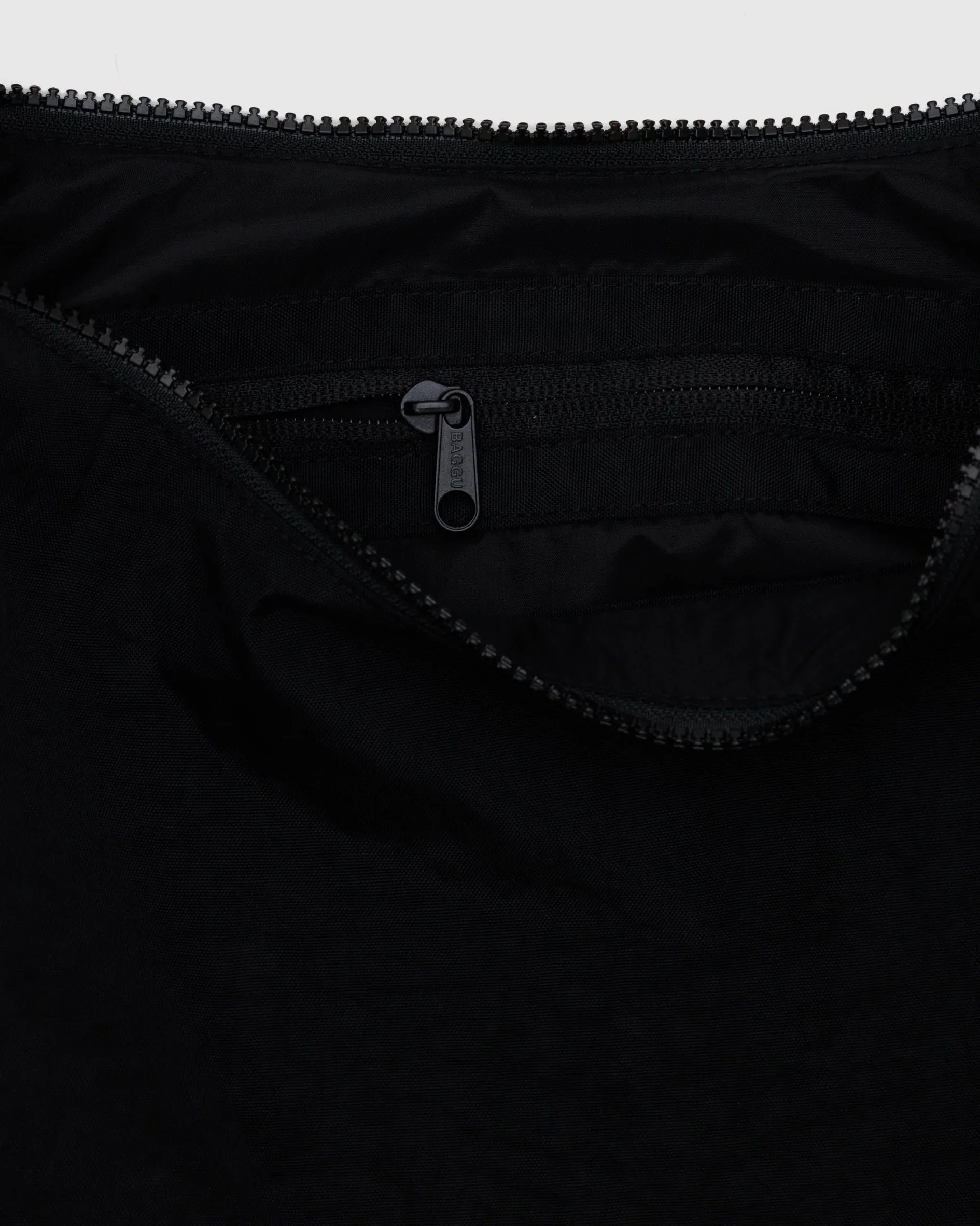 Baggu - Medium Nylon Crescent Bag - Black - Image 4