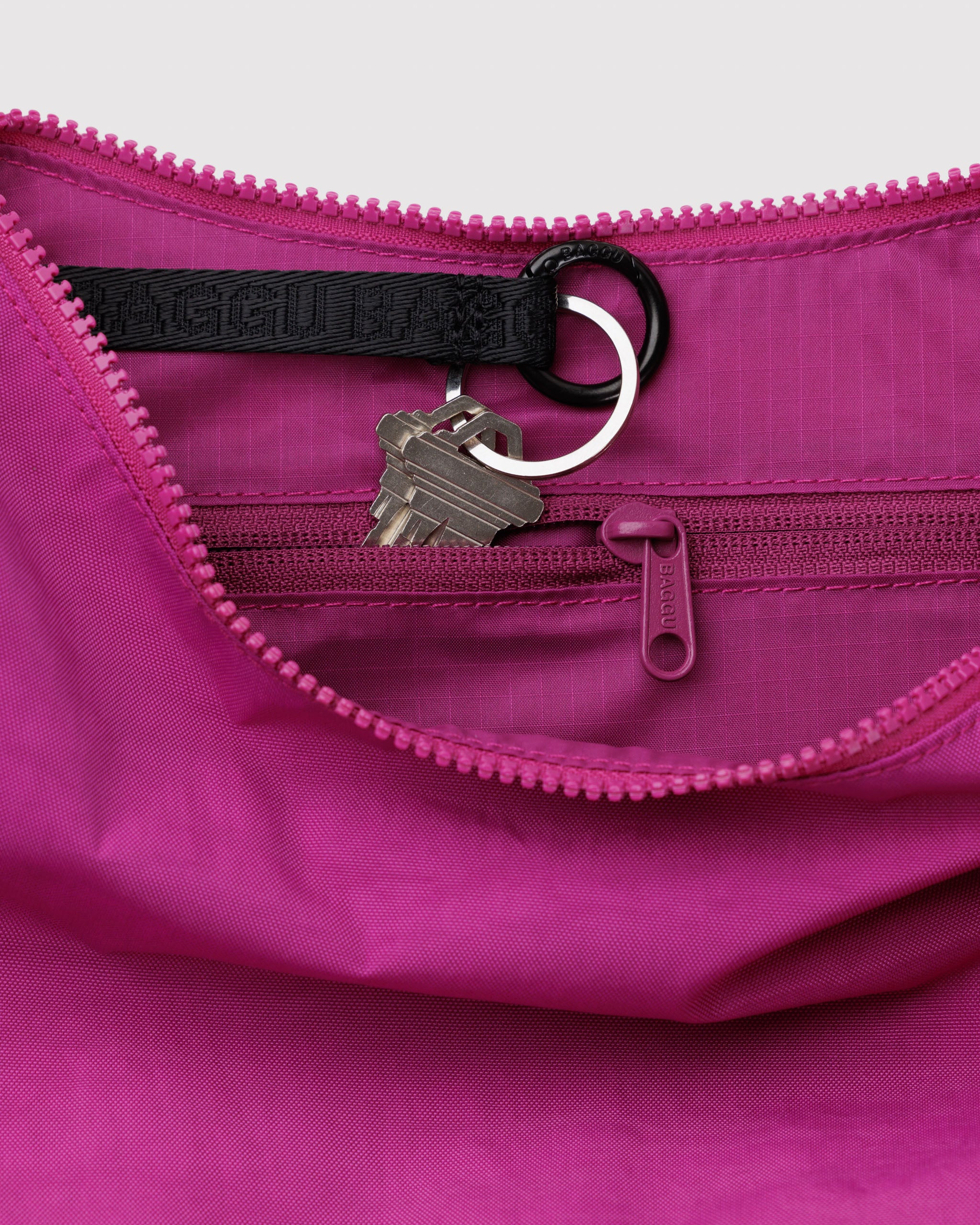 Baggu - Medium Nylon Crescent Bag - Deep Fuchsia - Image 3
