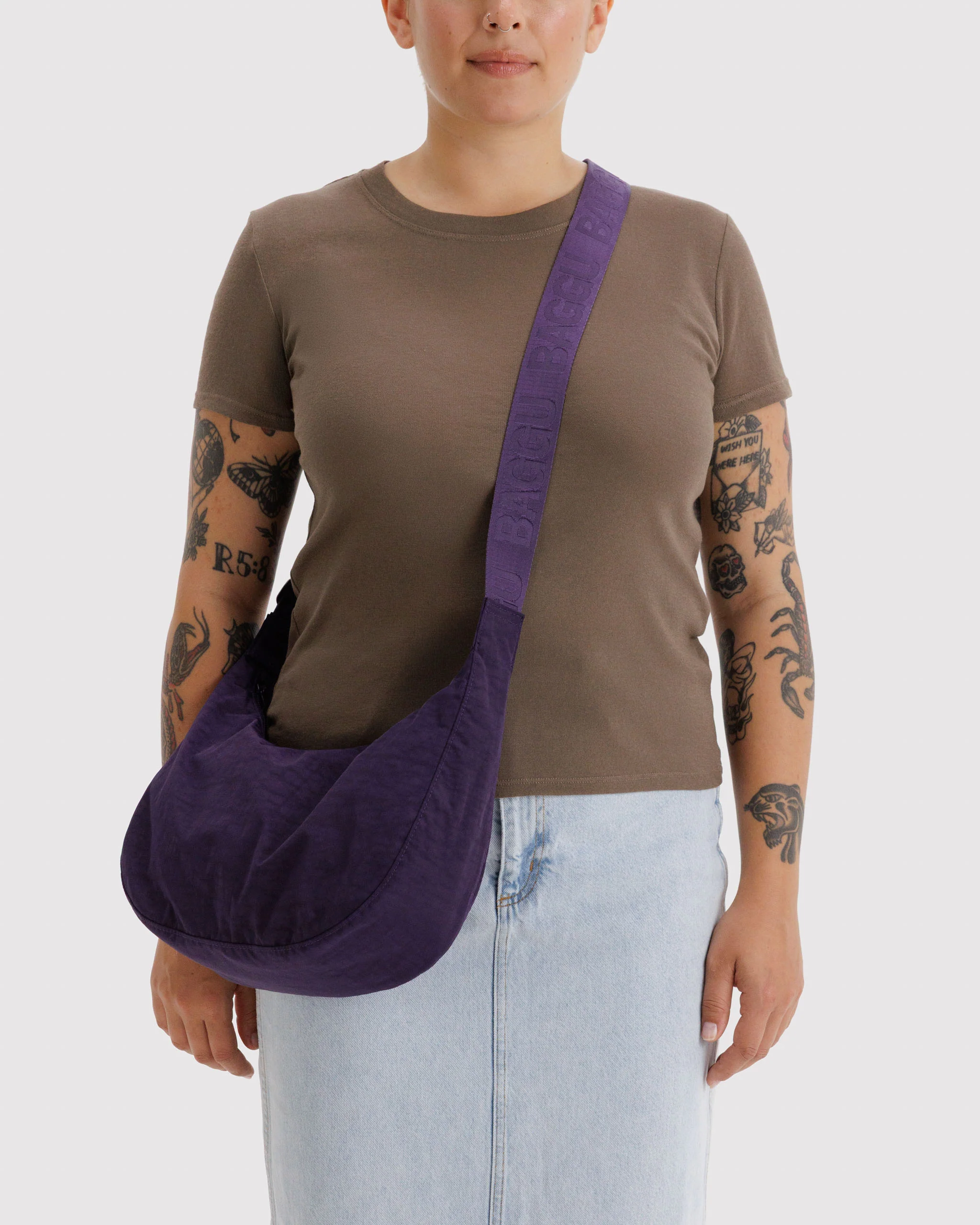 Baggu - Medium Nylon Crescent Bag - Fig - Image 2