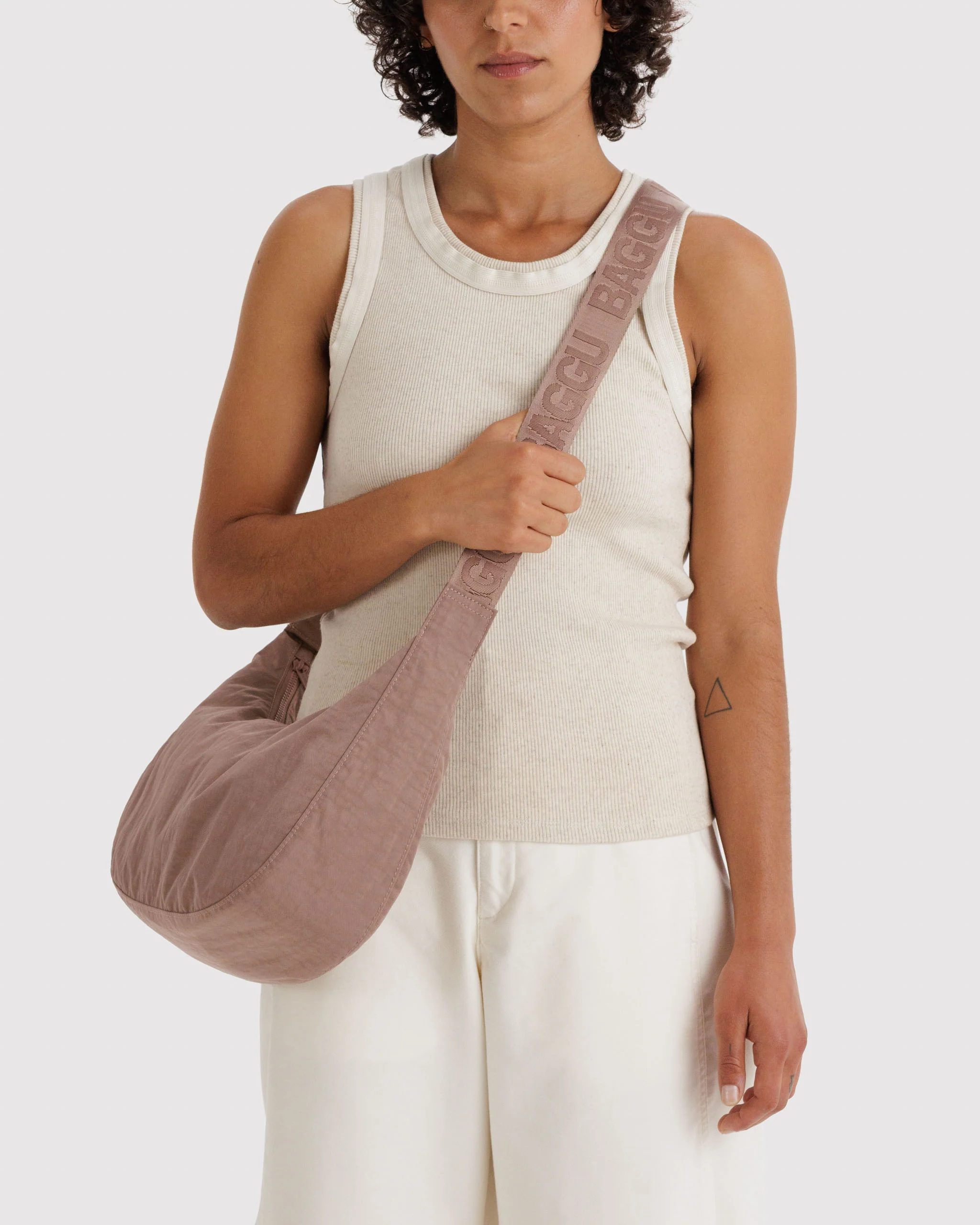 Baggu - Medium Nylon Crescent Bag - Toasted Almond - Image 2