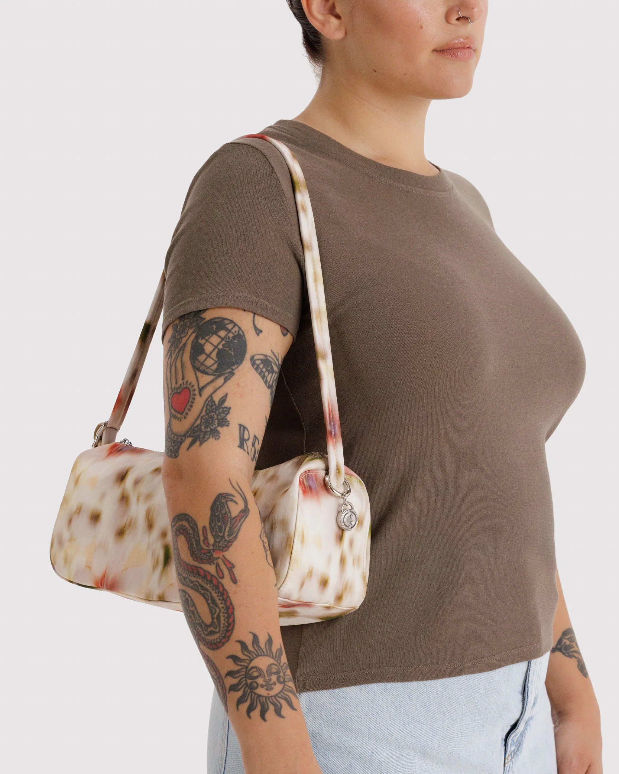 Baggu - Nylon Loaf Bag - Abstract Floral - Image 3