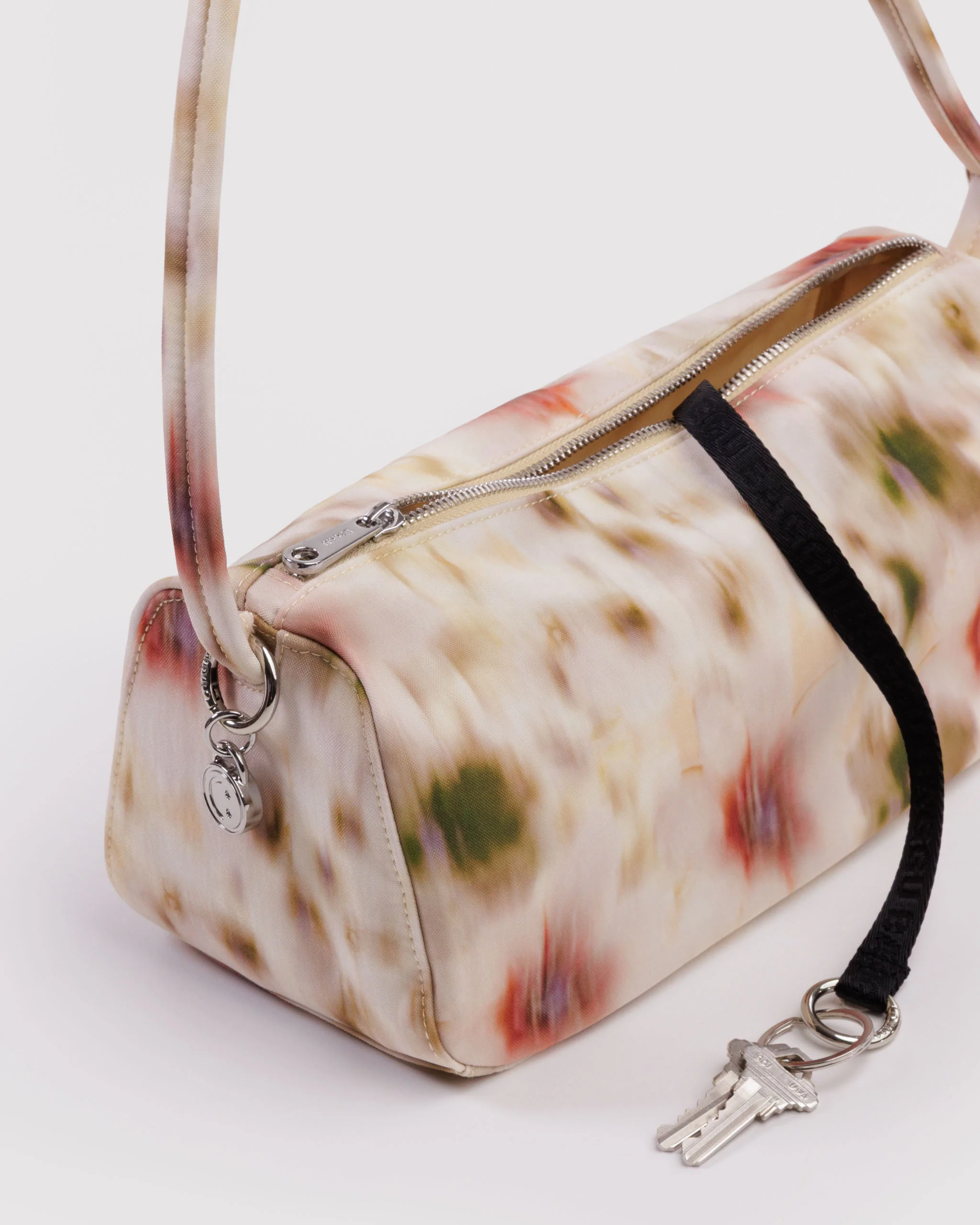 Baggu - Nylon Loaf Bag - Abstract Floral - Image 4
