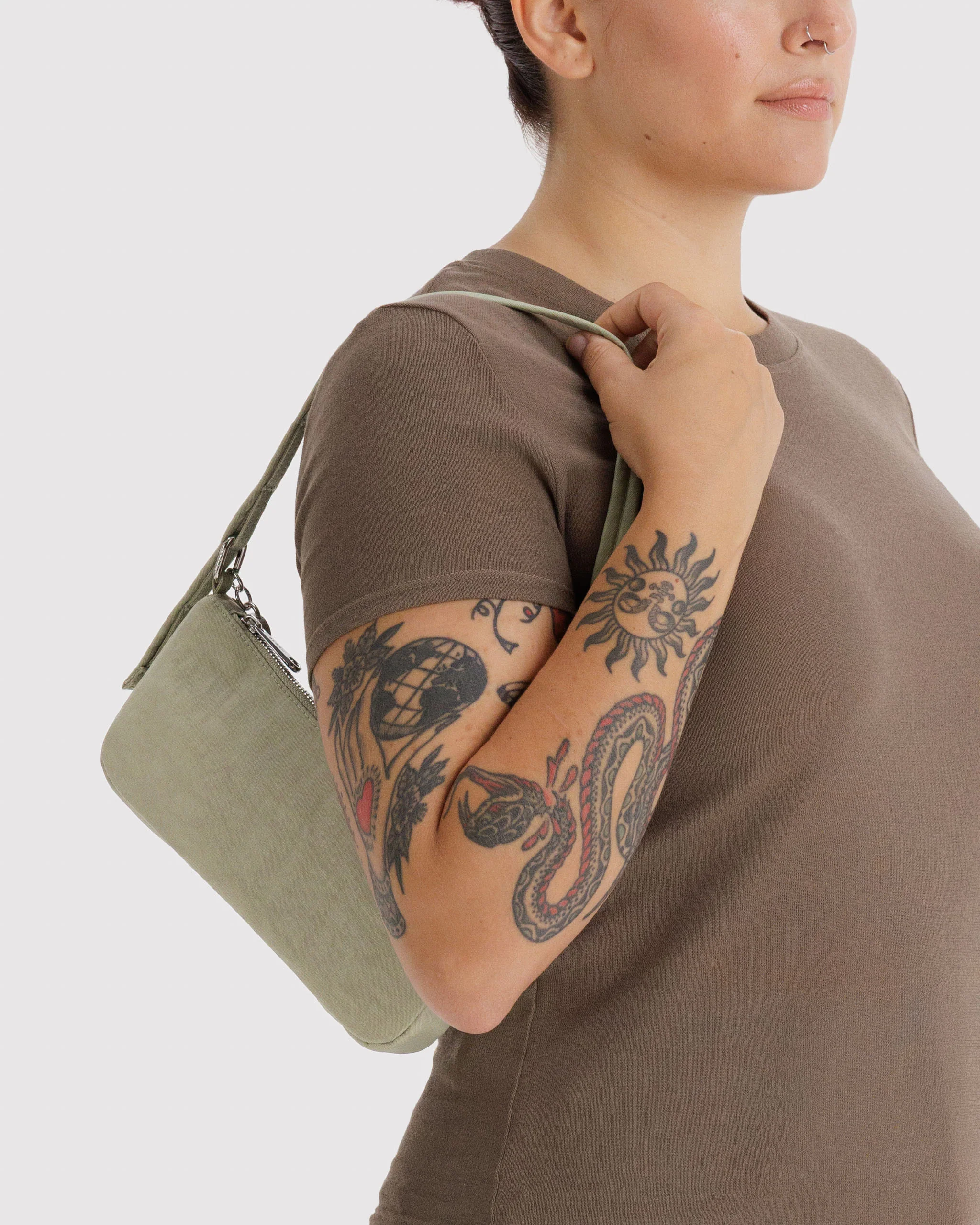 Baggu - Nylon Pochette - Celadon - Image 2