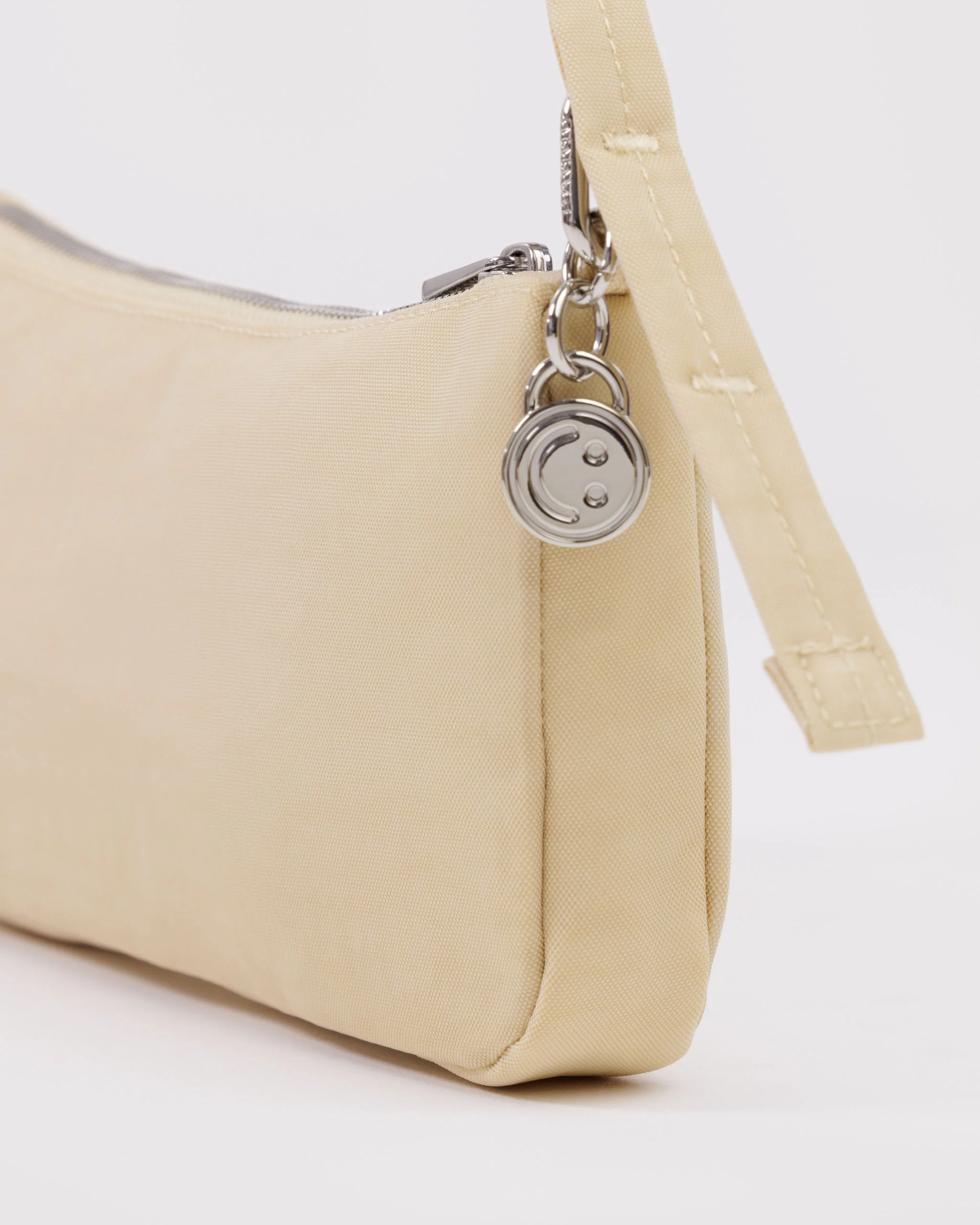 Baggu - Nylon Pochette - Custard - Image 3