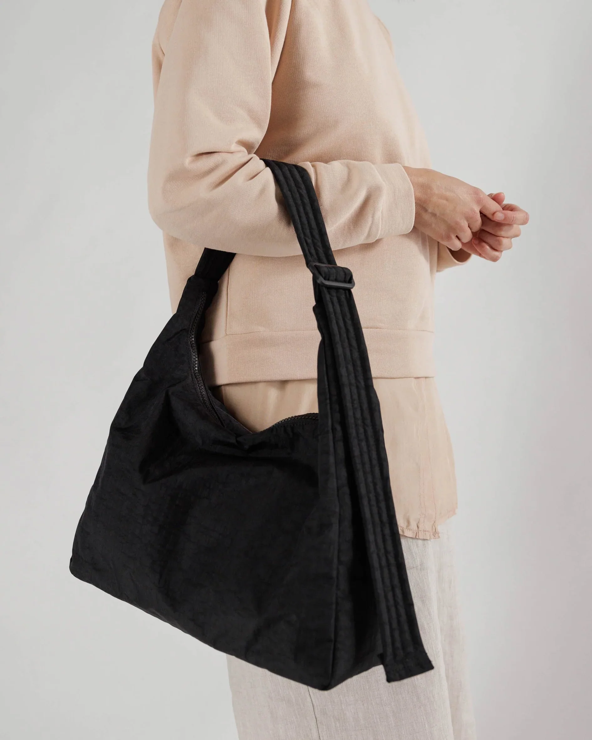 Baggu - Nylon Shoulder Bag - Black - Image 3