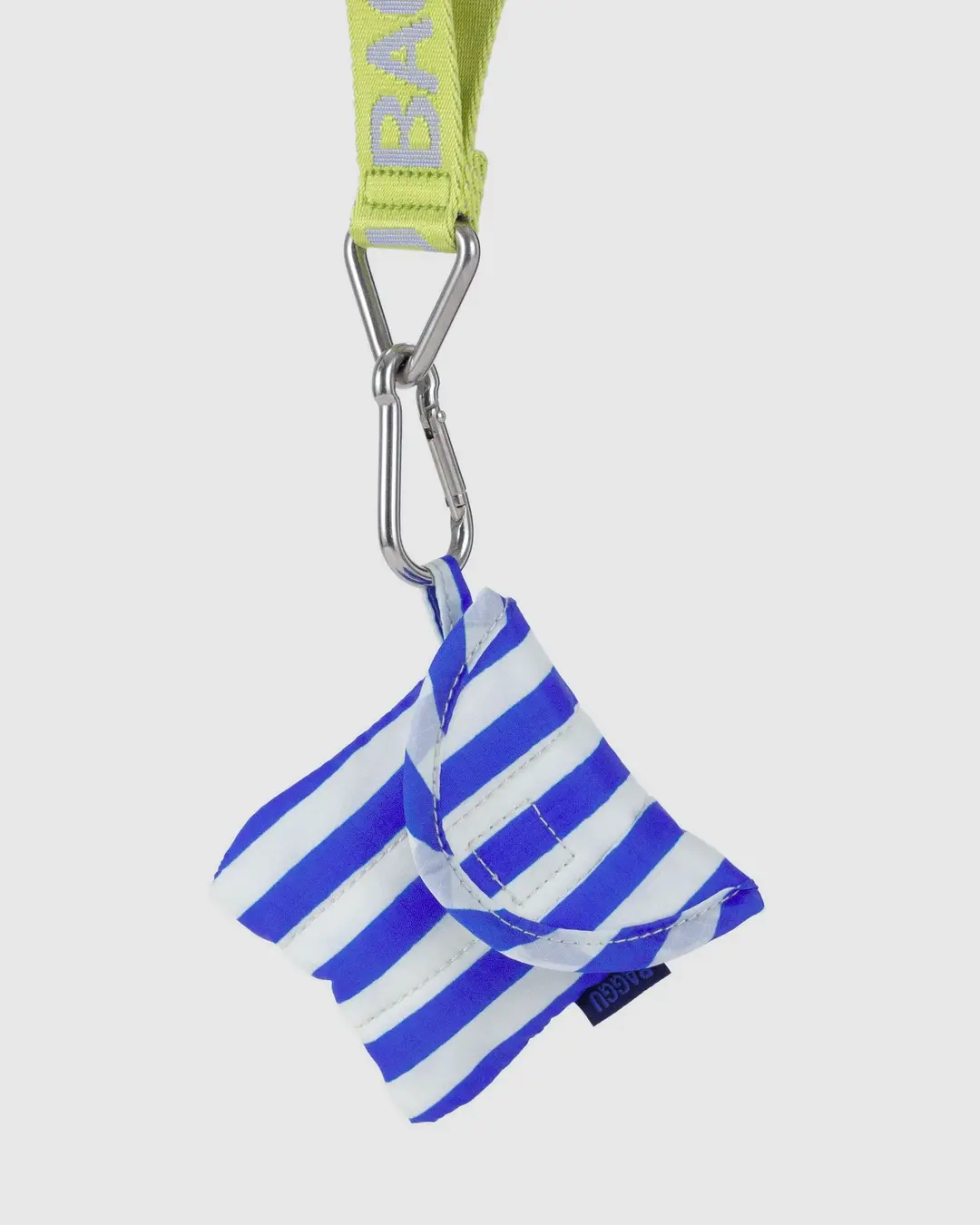 Baggu - Puffy Earbuds Case - Blue Painted Stripe - Image 3