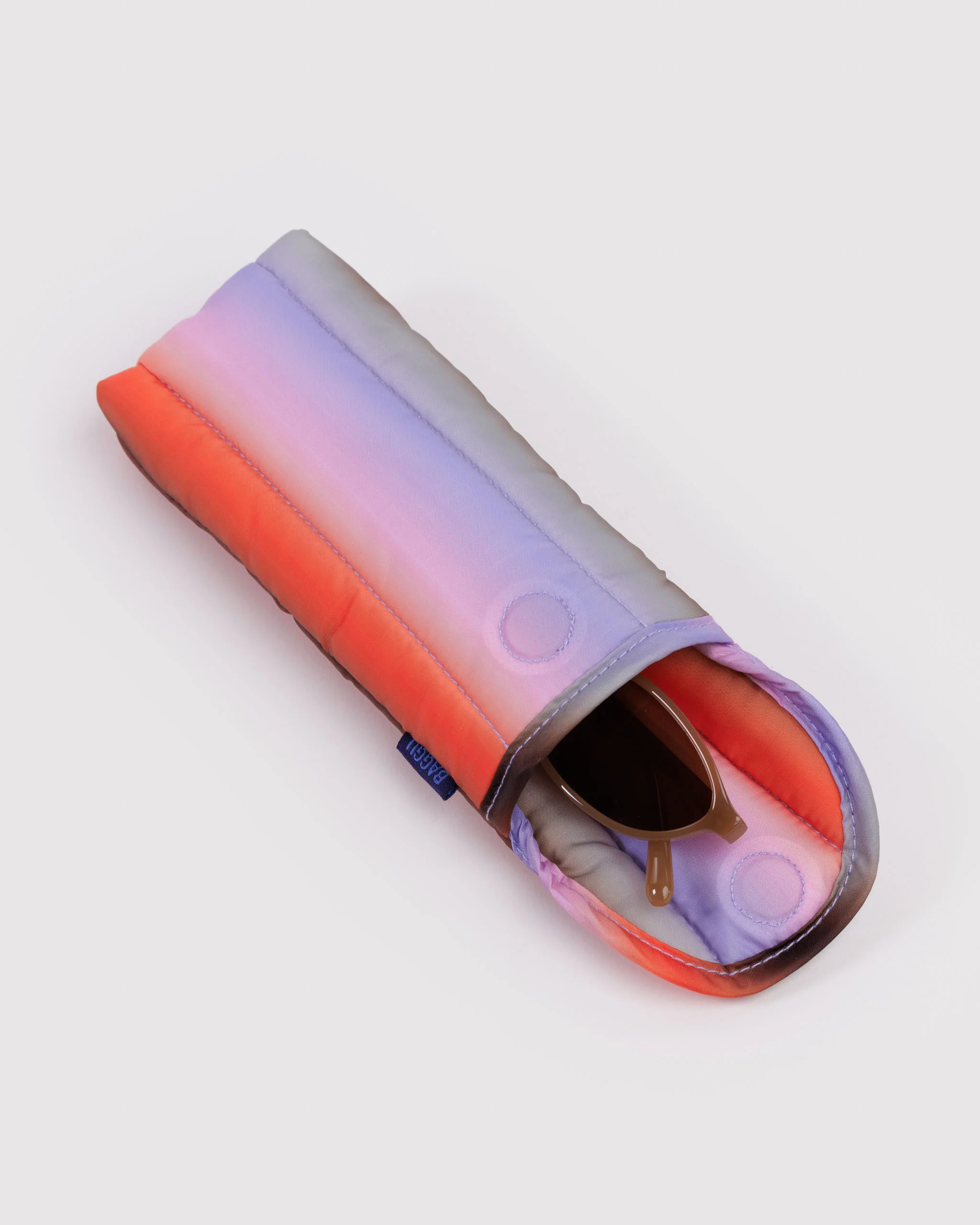 Baggu - Puffy Glasses Sleeve - Gradient Stripe Poppy & Lilac - Image 2
