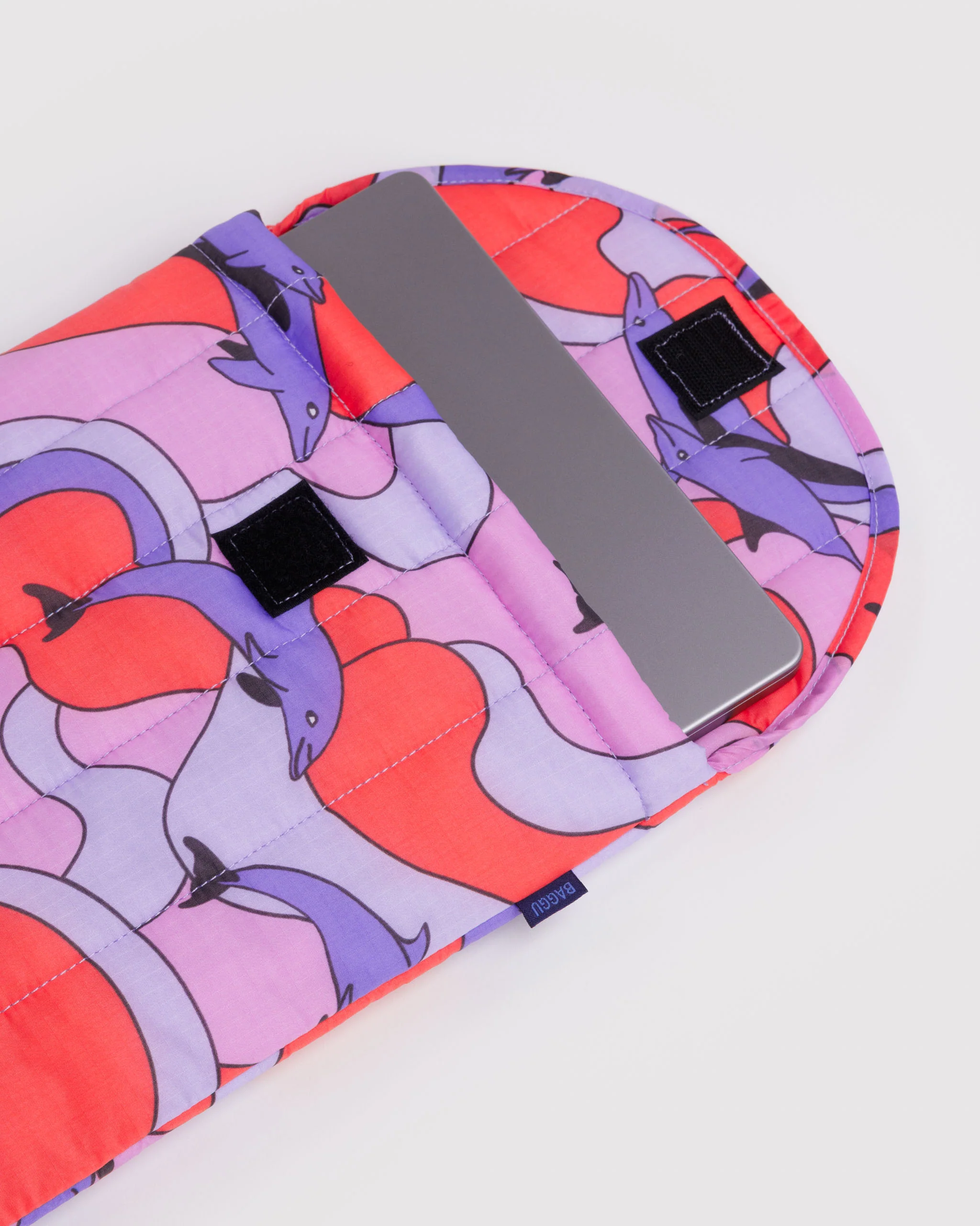 Baggu - Puffy Laptop Sleeve - 16 Inch - Dolphins - Image 2
