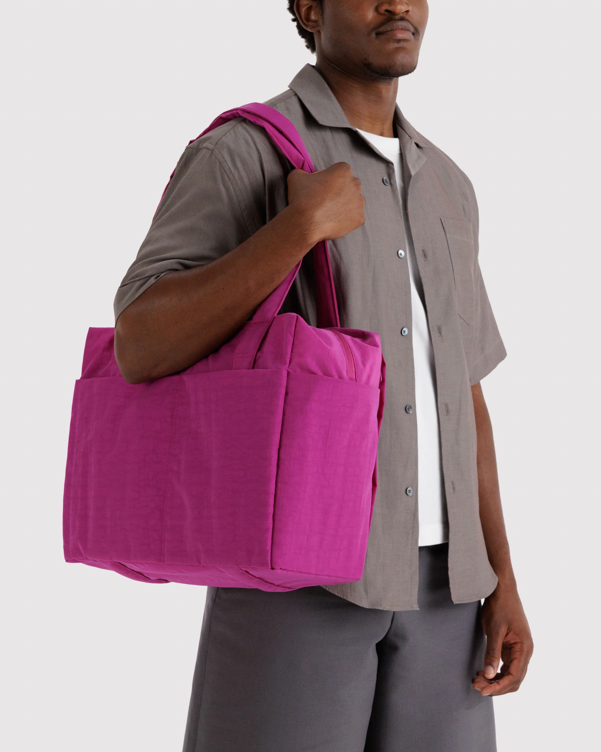 Baggu - Small Cloud Carry On - Deep Fuchsia - Image 3