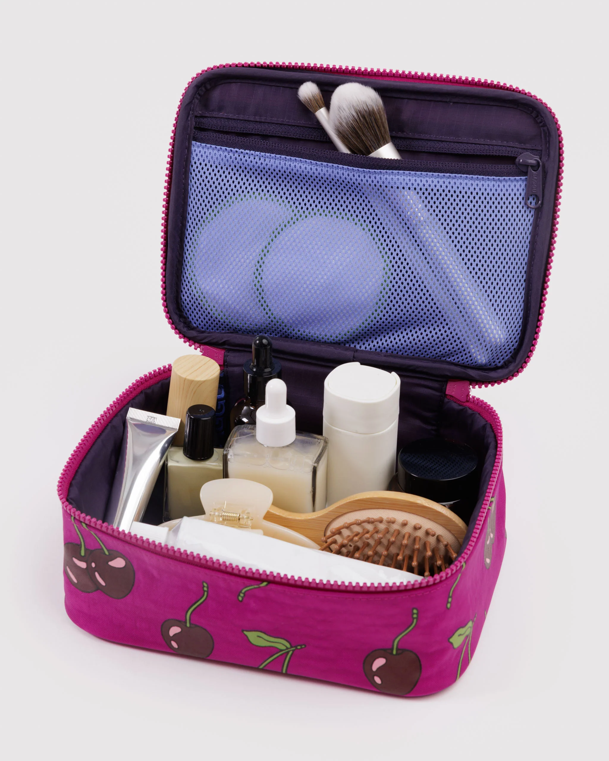 Baggu - Small Cosmetic Case - Cherries - Image 2