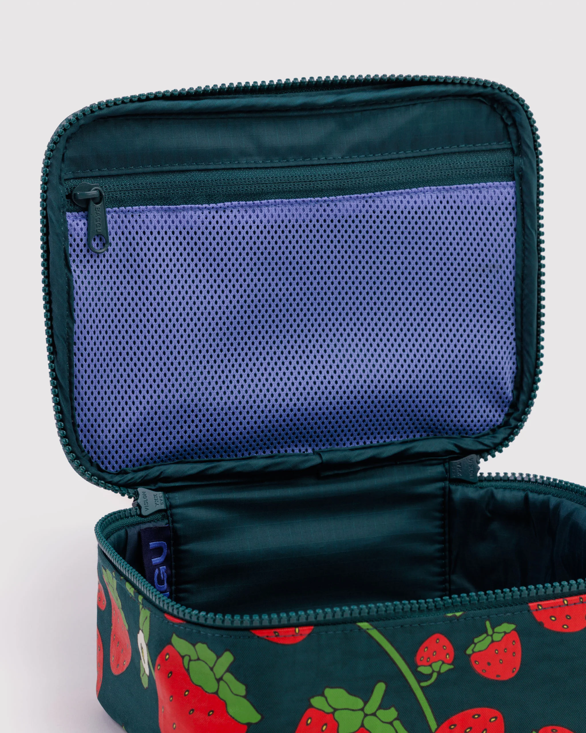 Baggu - Small Cosmetic Case - Strawberry Blossom - Image 3