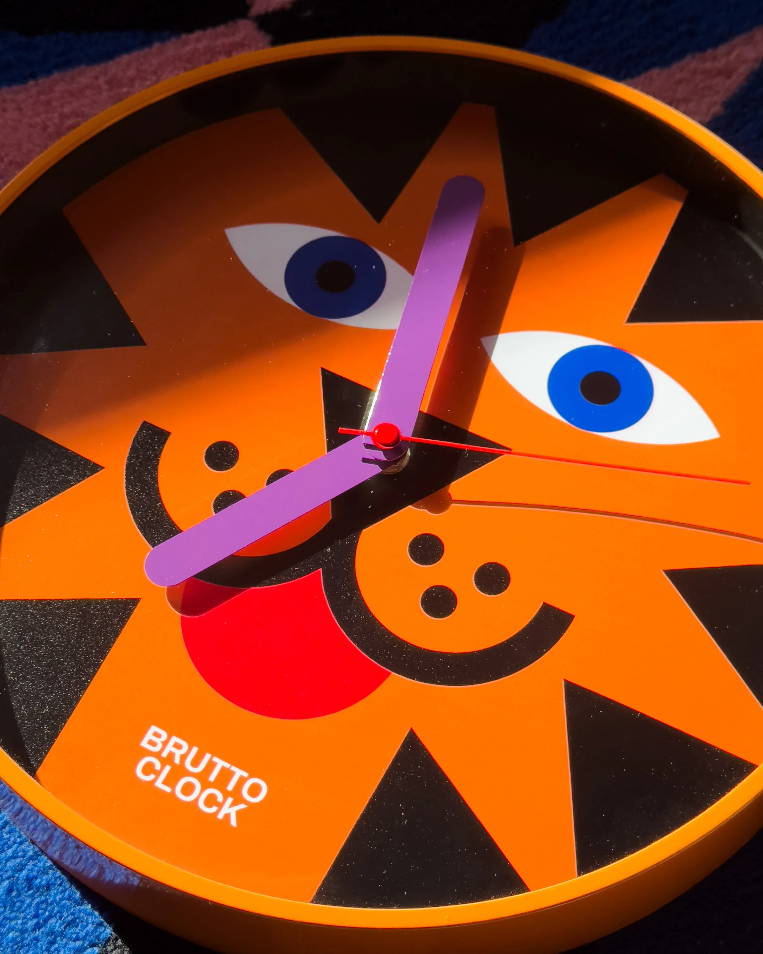 Brutto - Tiger Wall Clock - Image 3