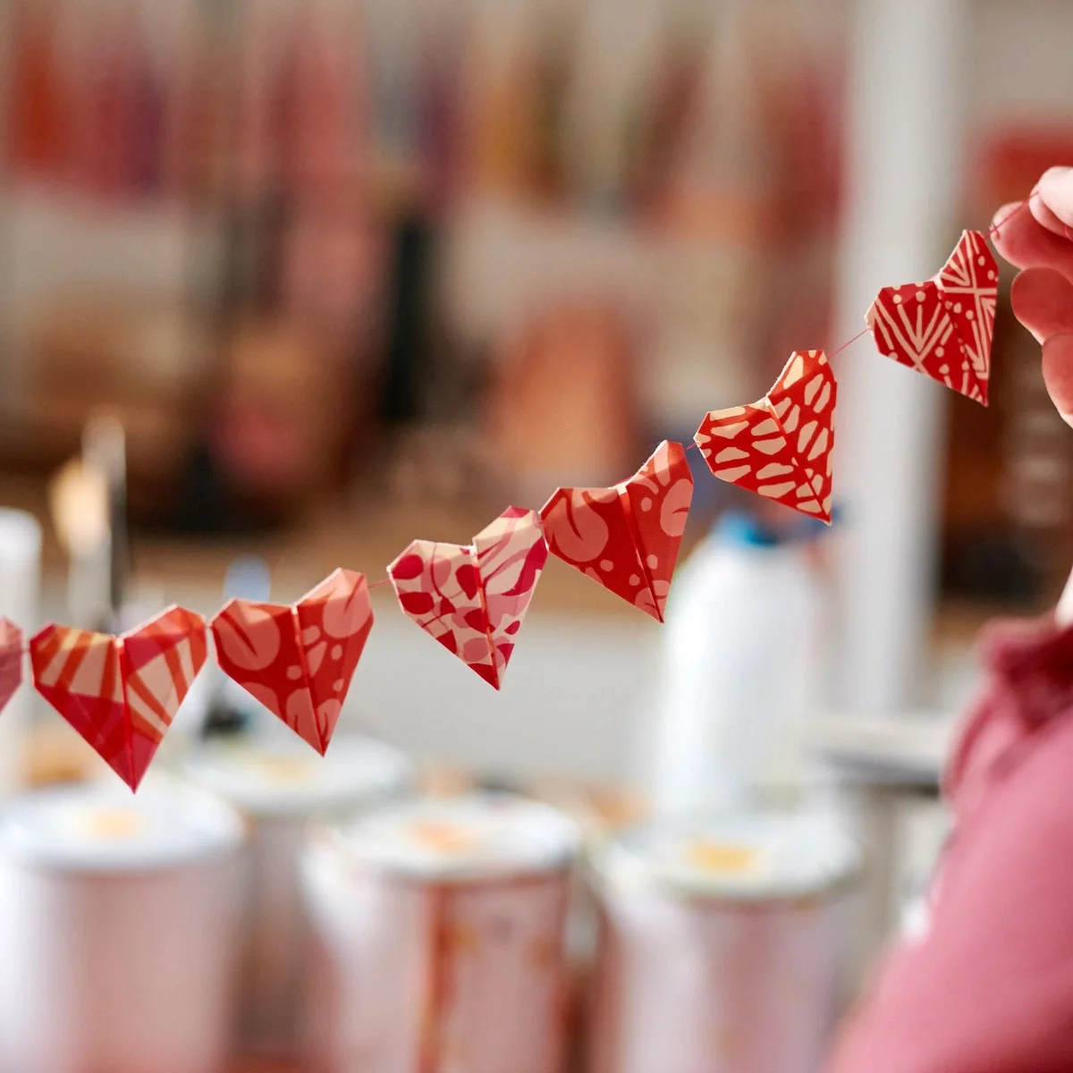 Cambridge Imprint - Origami Heart Bunting Kit - Image 5