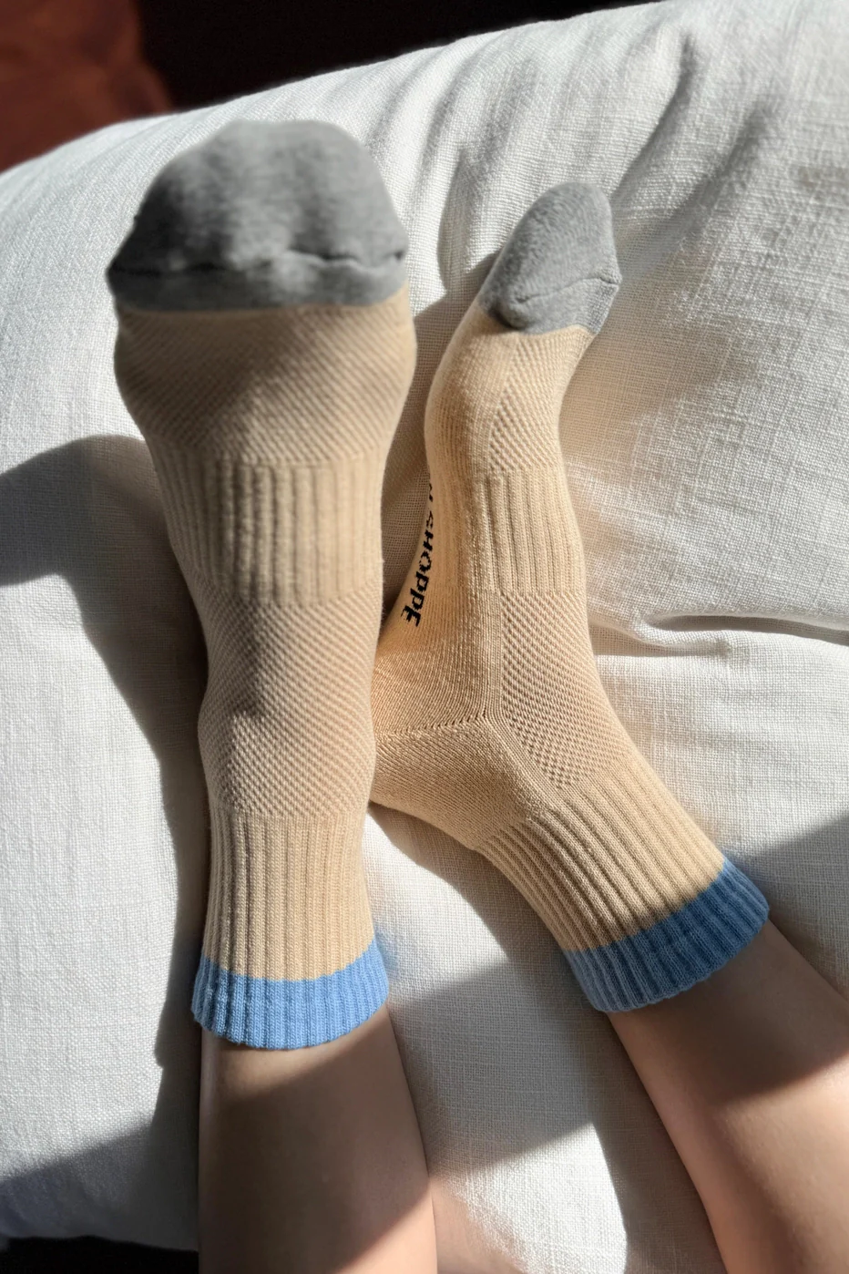 Le Bon Shoppe - Colour Block Girlfriend Socks - Yellow Blue - Image 2