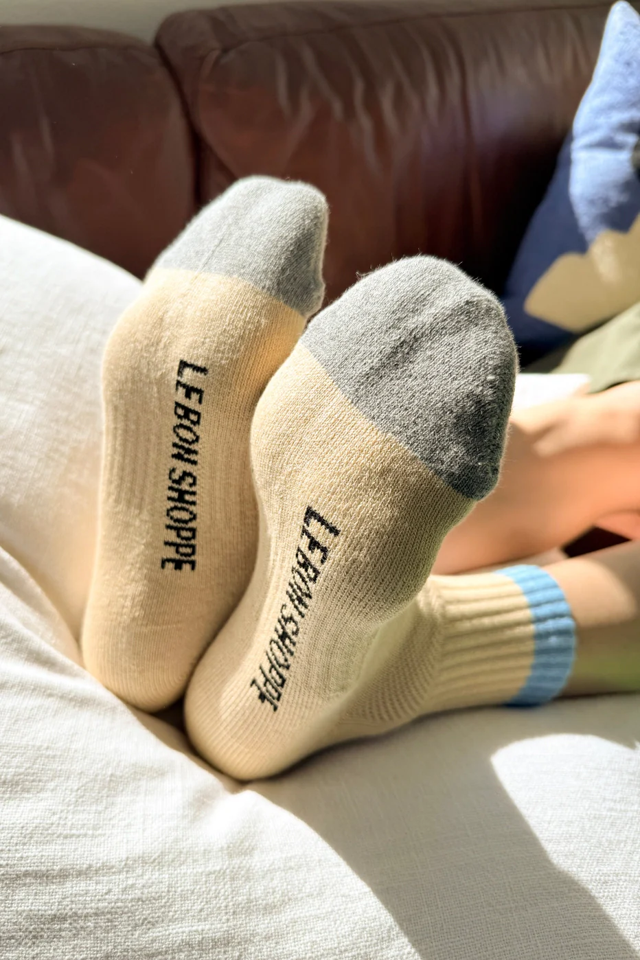 Le Bon Shoppe - Colour Block Girlfriend Socks - Yellow Blue - Image 3