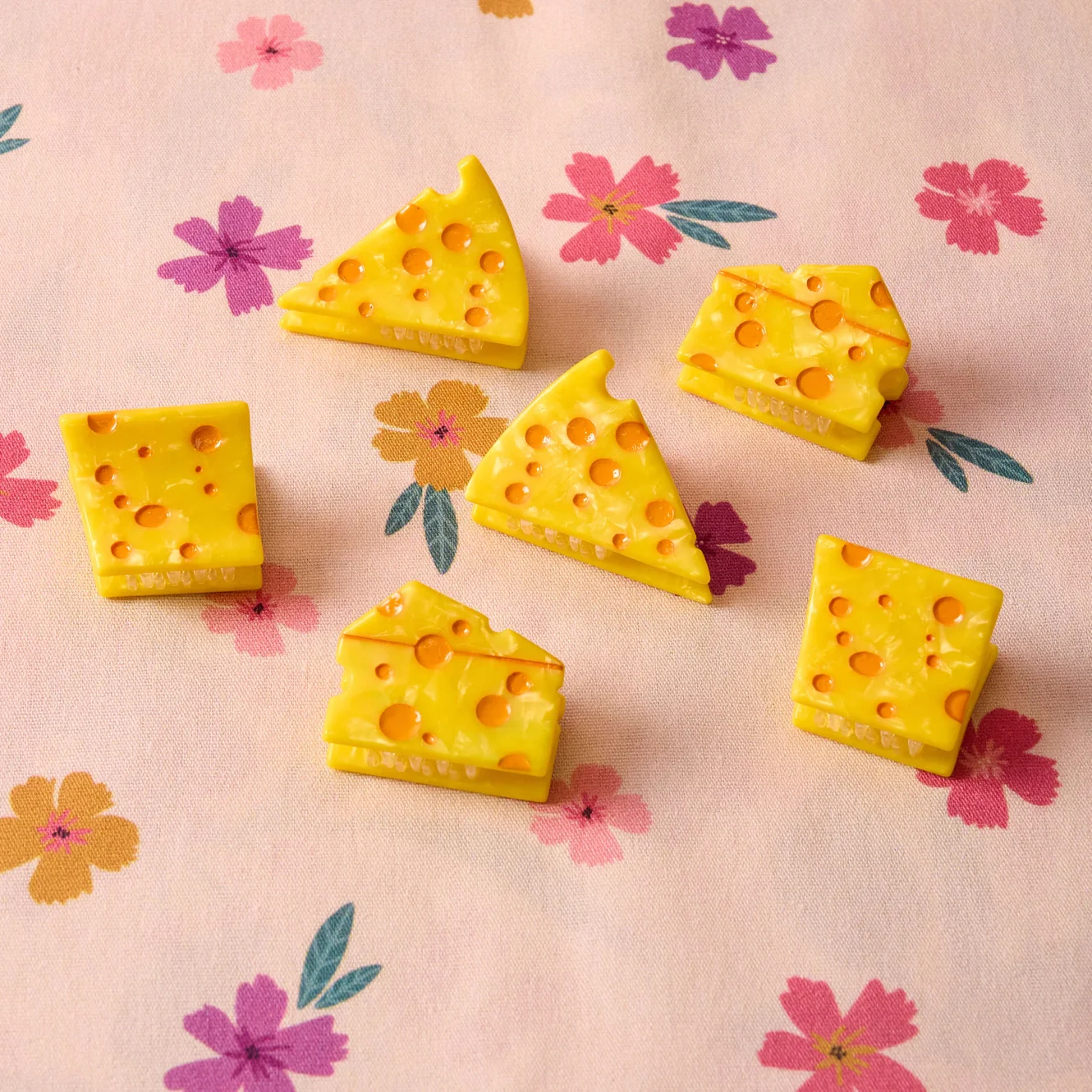 Jenny Lemons - Micro Cheese Hair Claw Clip Set - Image 2