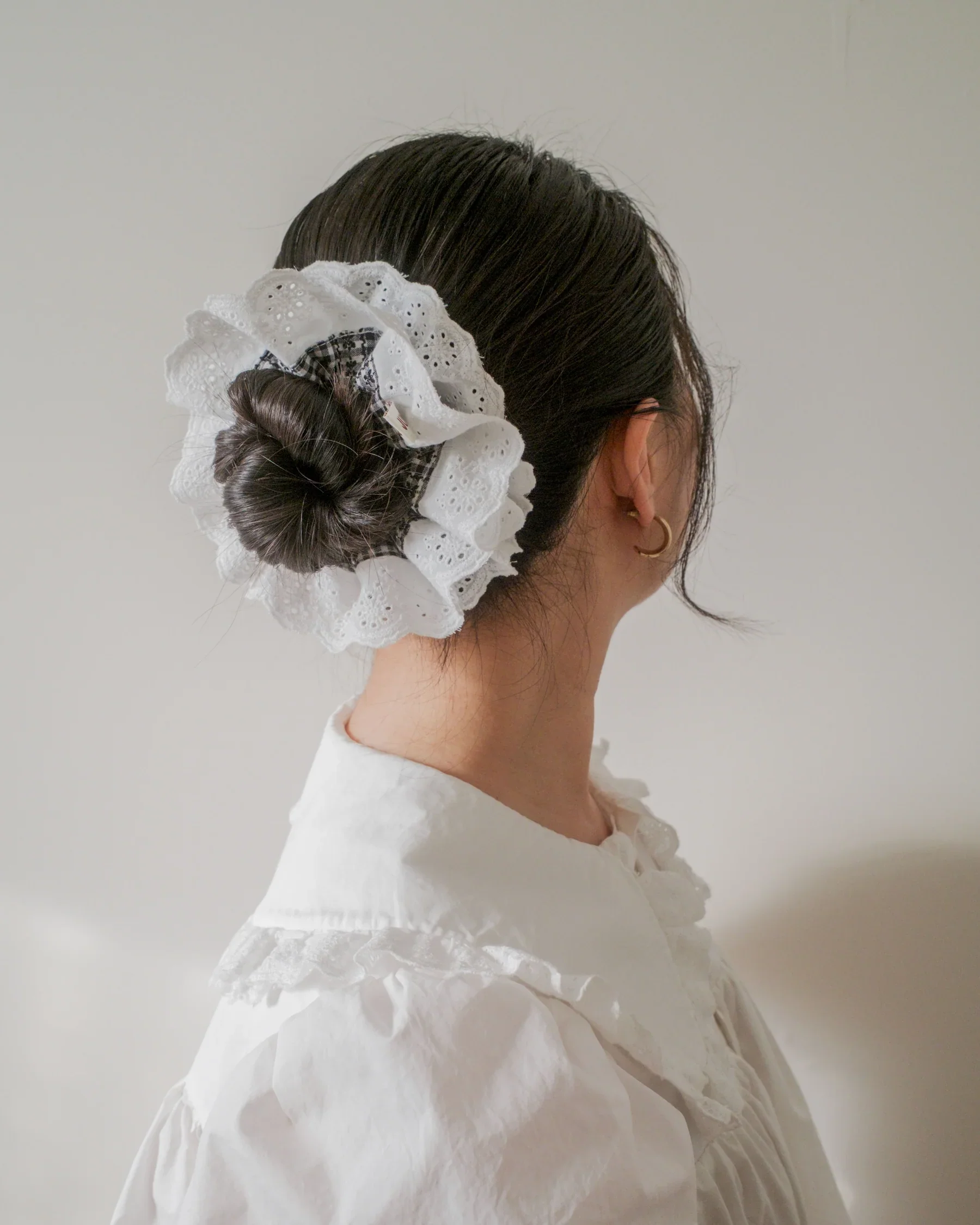 Juniq Scrunchies - Betty Gingham - Black - Image 2