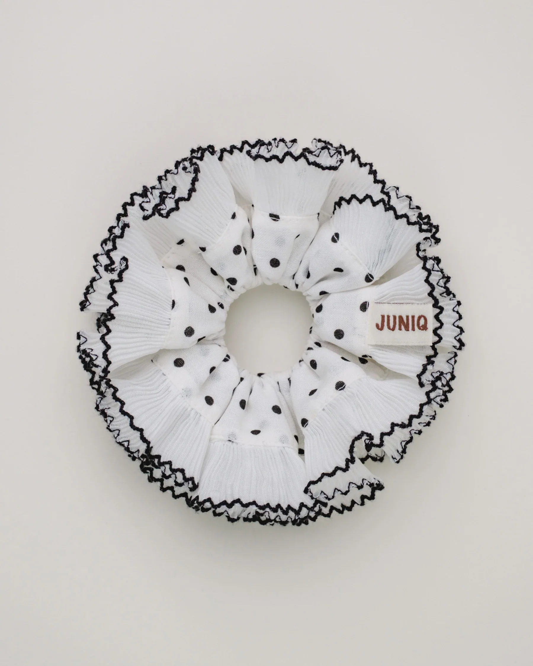 Juniq Scrunchies - Miss Dottie - Black/White