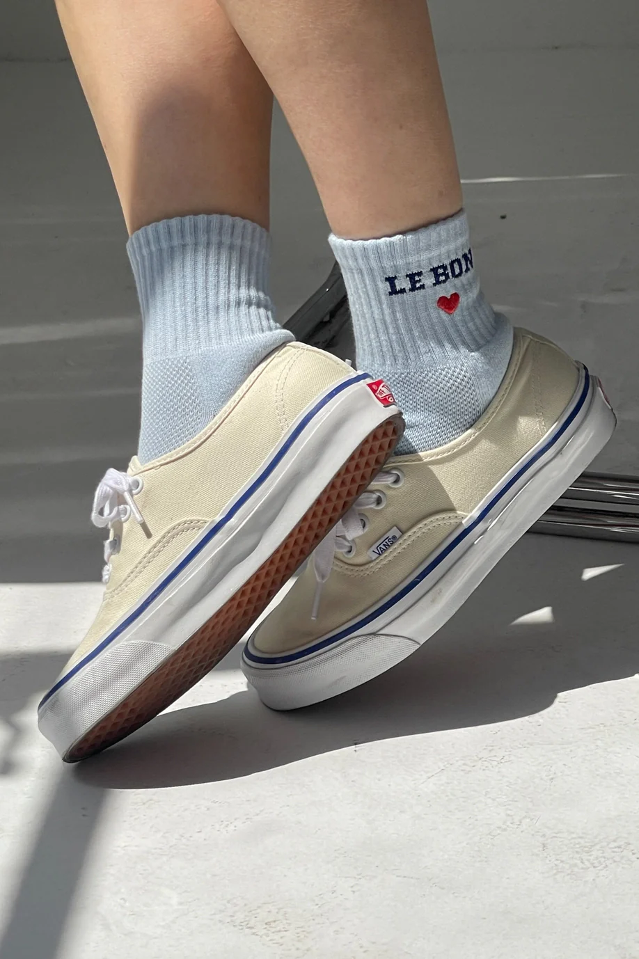 Le Bon Shoppe - Embroidered Crew Socks - Sky Blue - Image 3