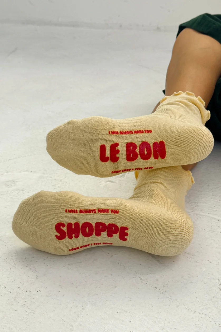 Le Bon Shoppe - Ruffled Hugger Crew Socks - Banana Cream - Image 3