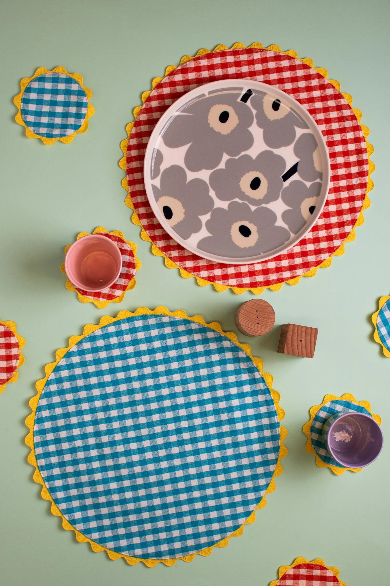 Mardi Powell - Placemat - Red and Yellow Ricrac - Image 3