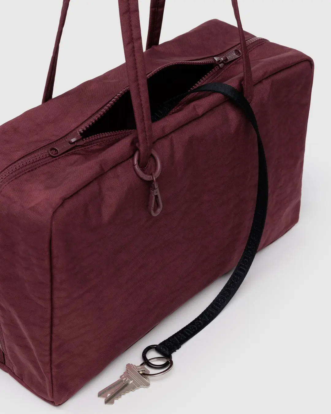 Baggu - Medium Nylon Bowler Bag - Mahogany - Image 5