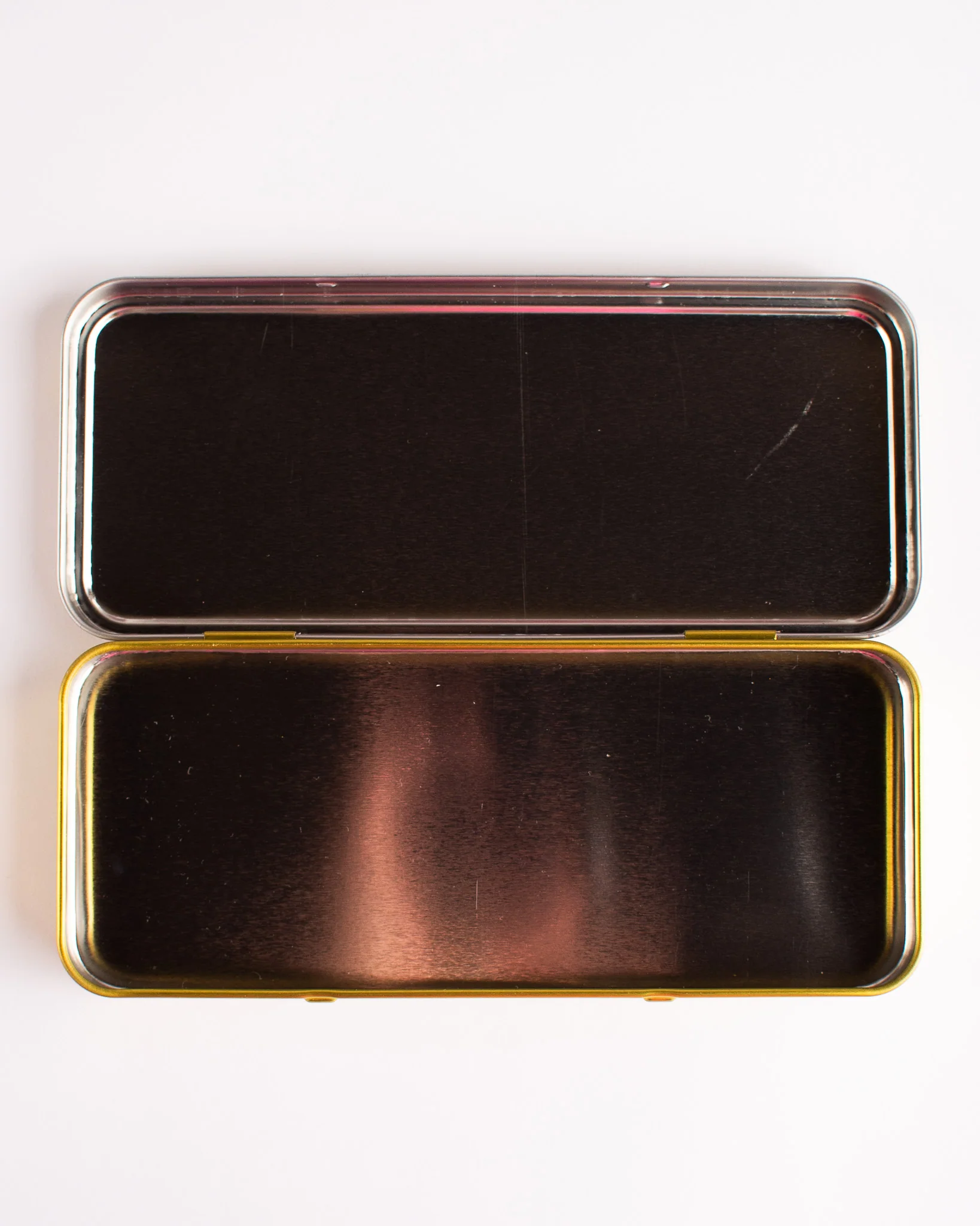 Miffy Museum Pencil Tin - Image 2