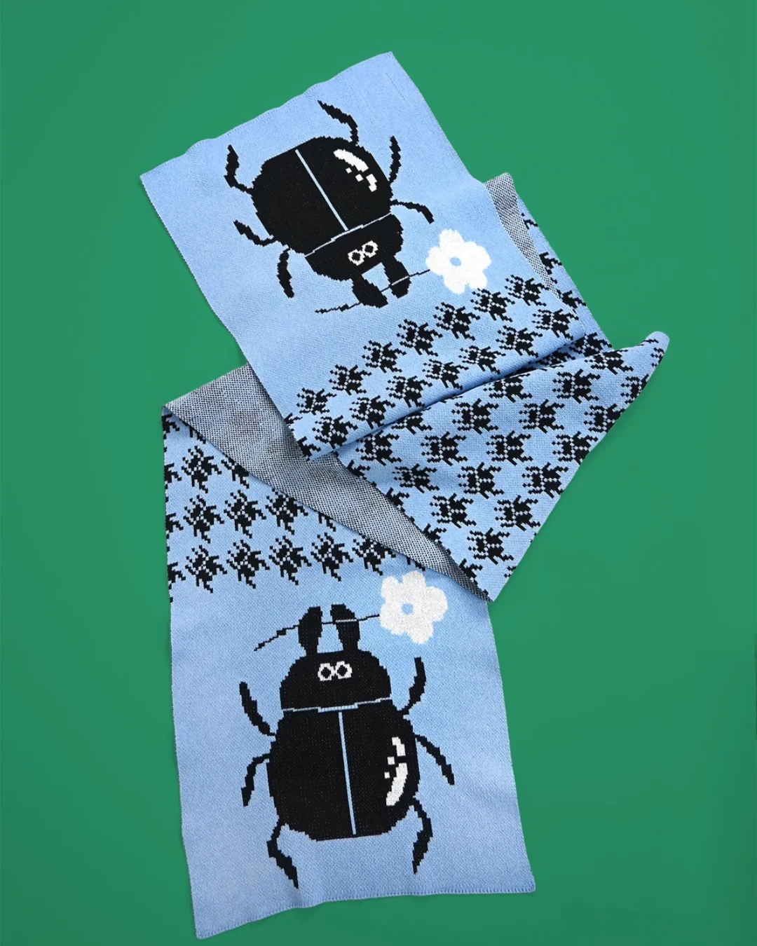 Natali Koromoto - "Beetletooth" Jumbo Scarf