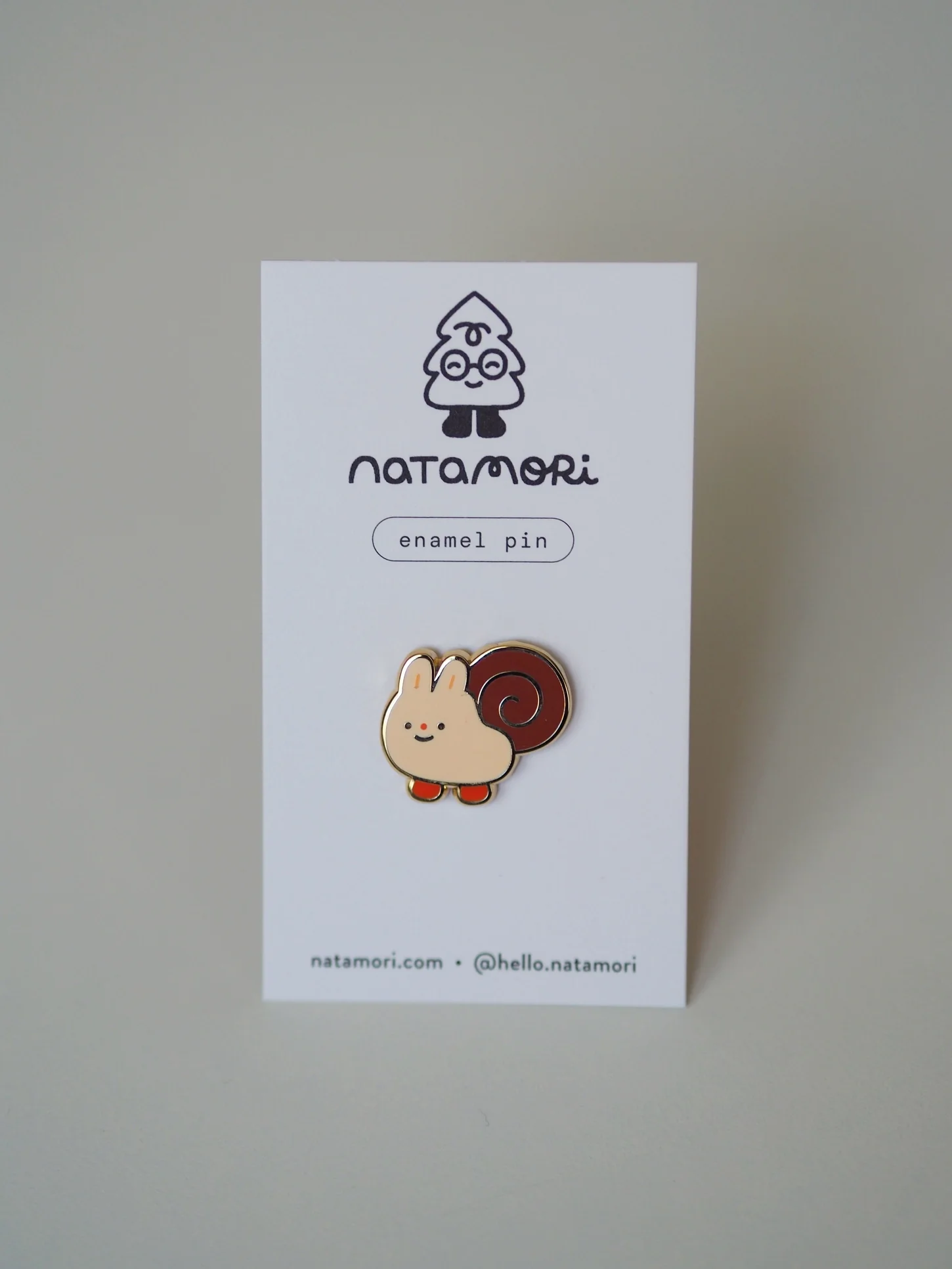 Natamori - Snail - Enamel Pin - Image 3
