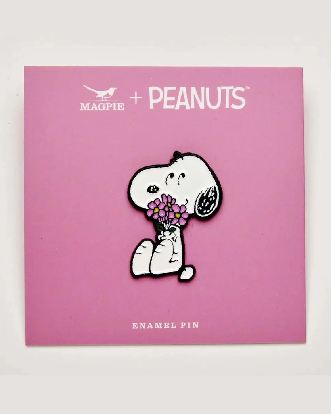 Peanuts Give Hugs Pin - Flowers
