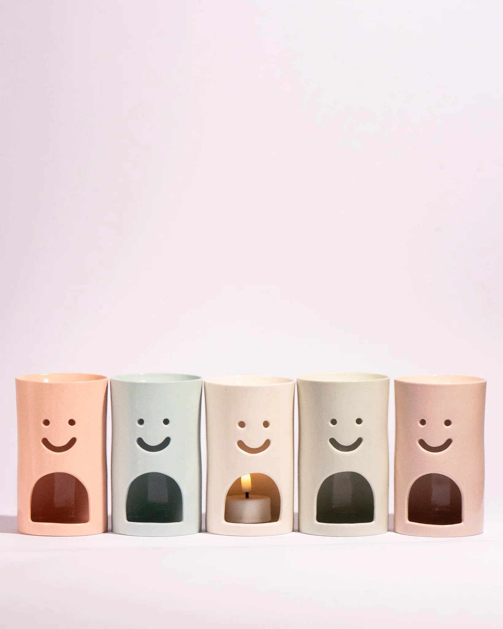 Shuh - Smiley Ceramic Oil Burner - Orange - Image 3