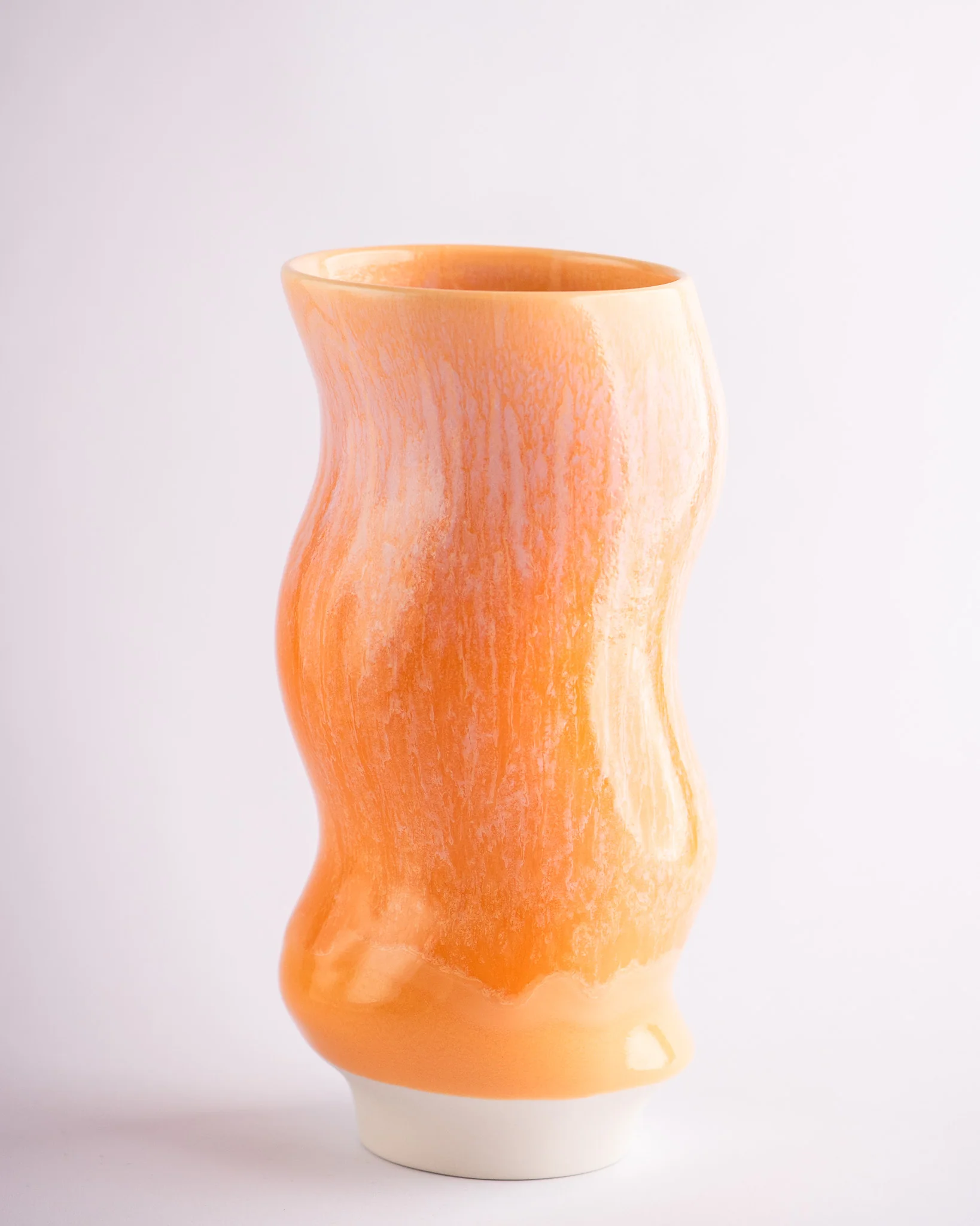 Studio Arhoj - Large Hana Vase - Wave 1