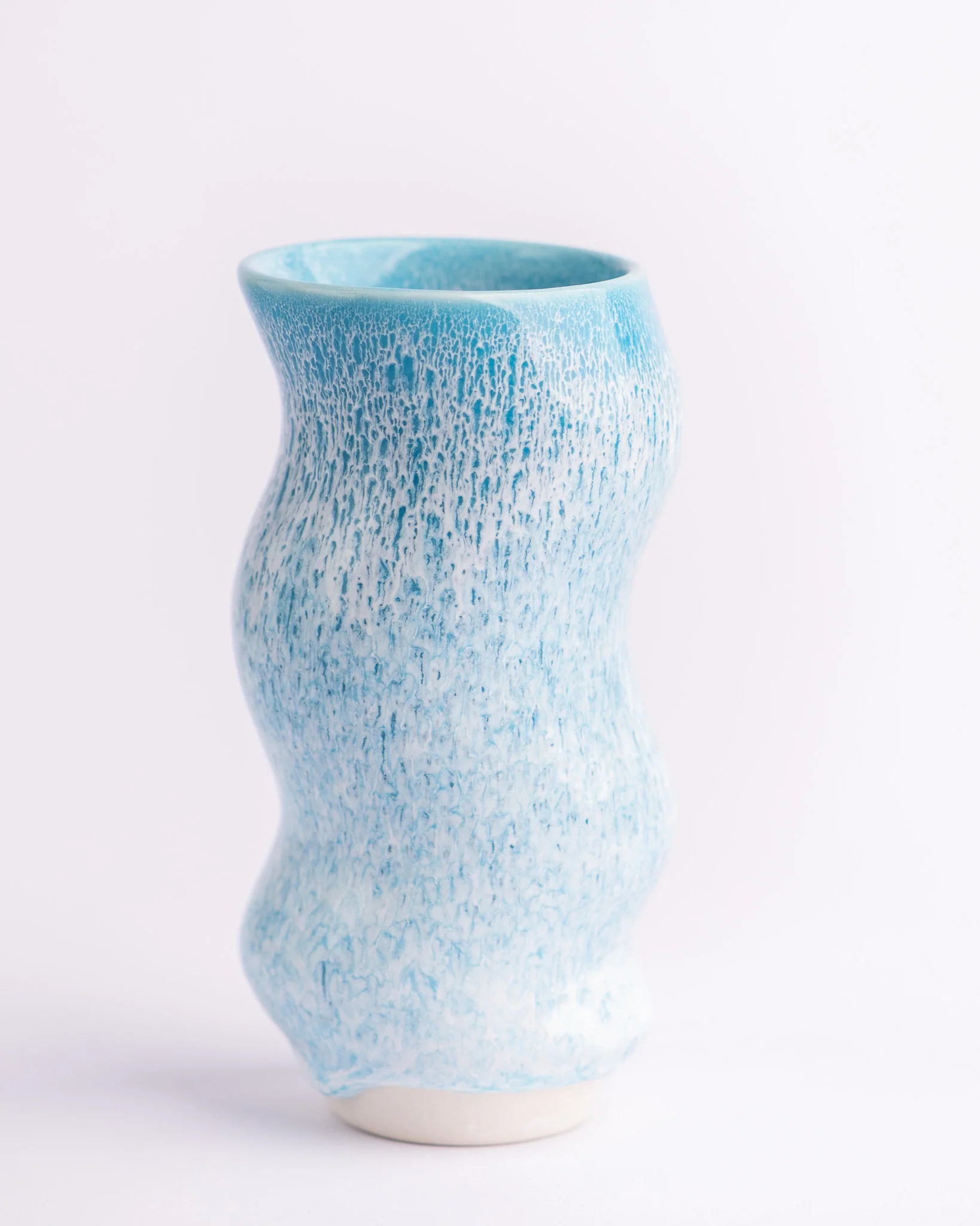 Studio Arhoj - Small Hana Vase - Wave 2