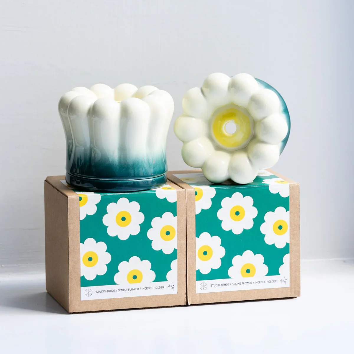 Studio Arhoj - Smoke Flower - Daisy - Image 2