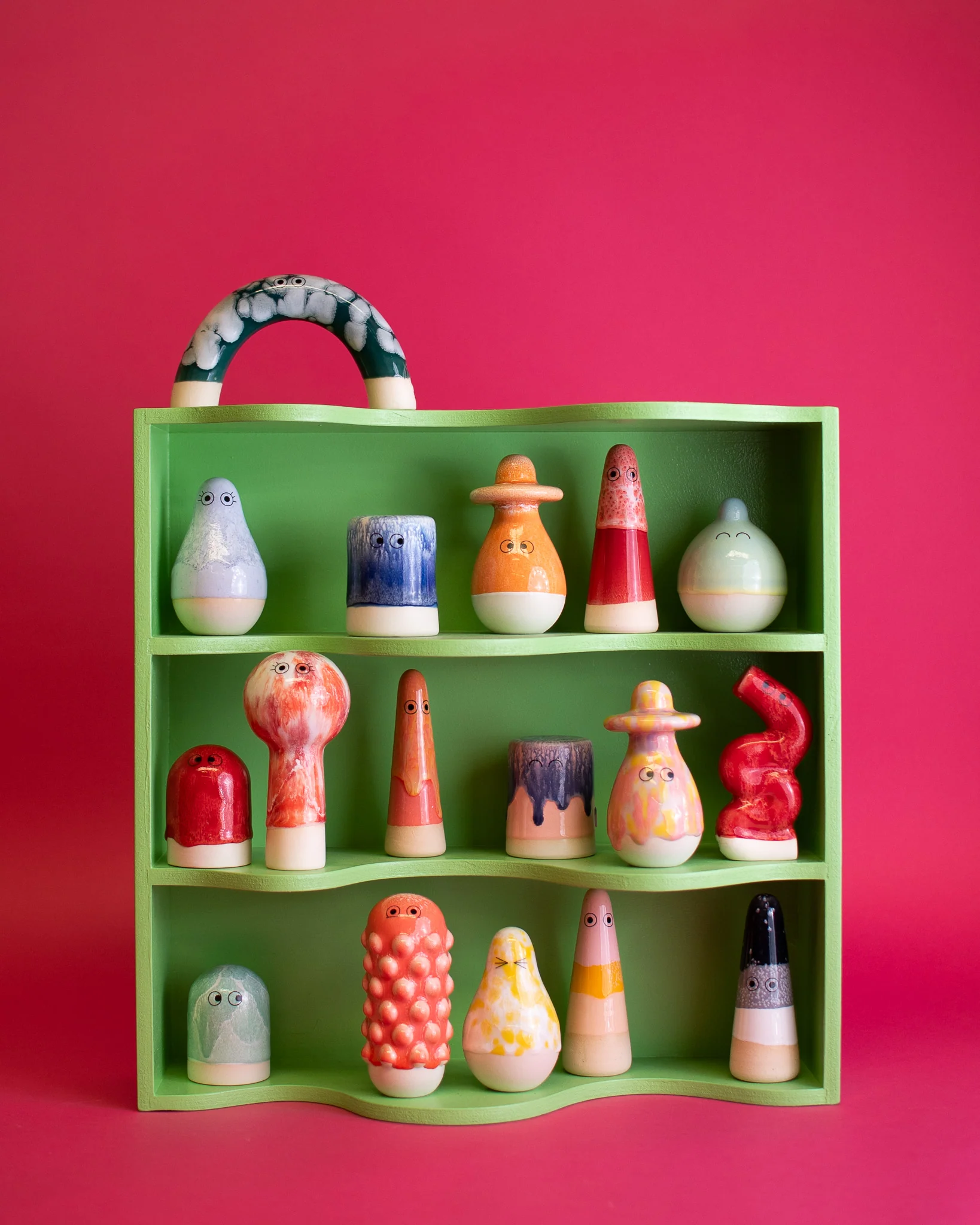 Studio Arhoj - Familia Buru 2 - Image 2