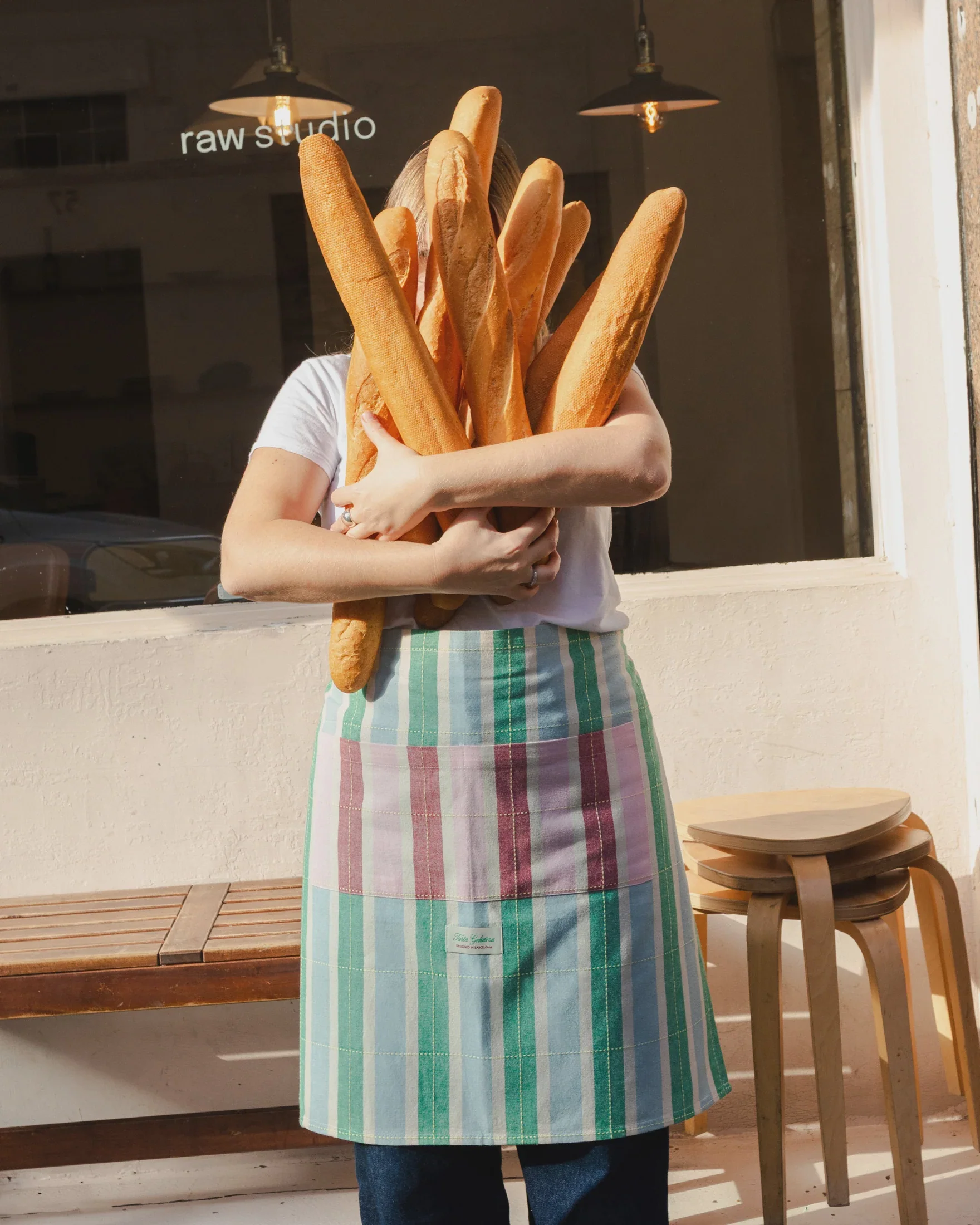 Tarta Gelatina - Short Striped Apron
