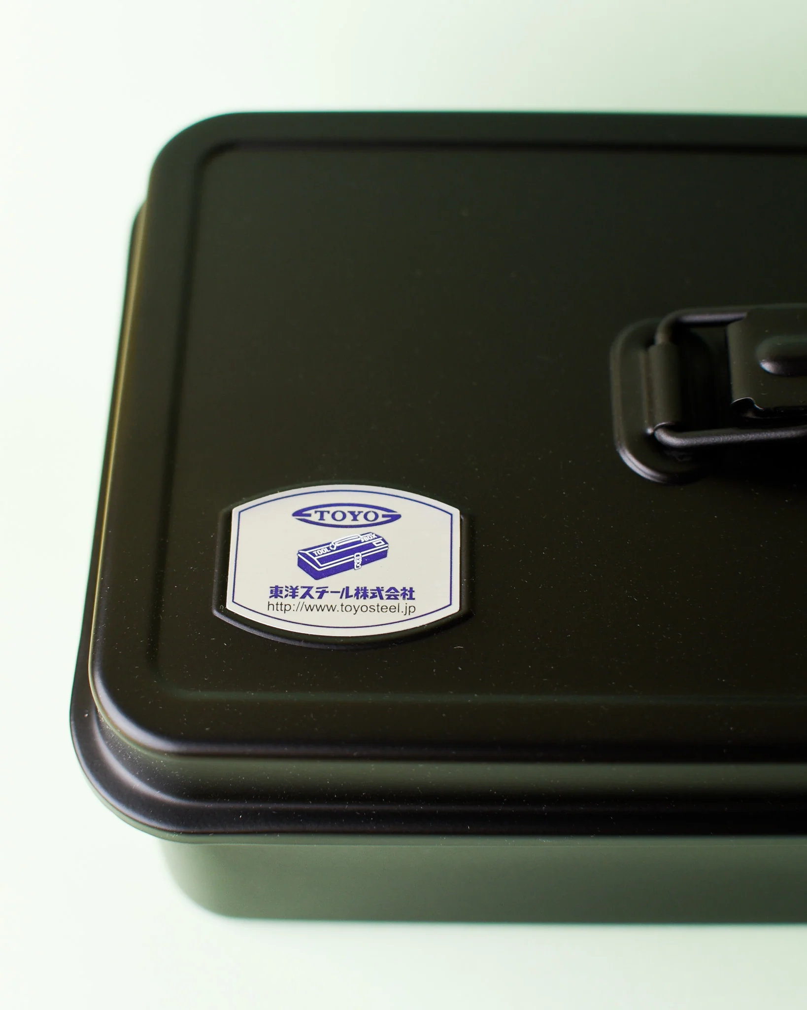 Toyo - Trunk Shape Toolbox T-320 - Black - Image 3
