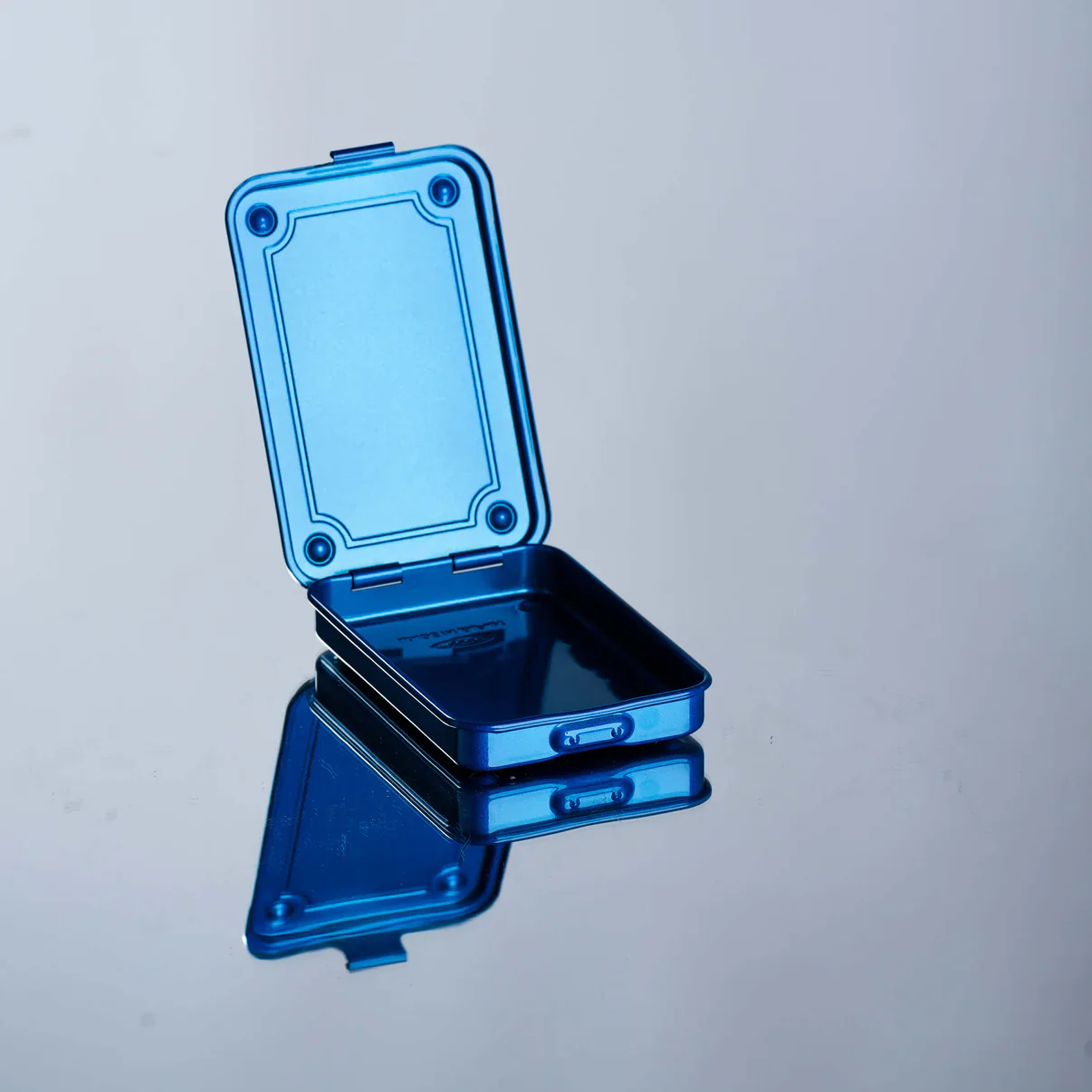 Toyo -Trunk Shape Toolbox T-152 - Blue - Image 3