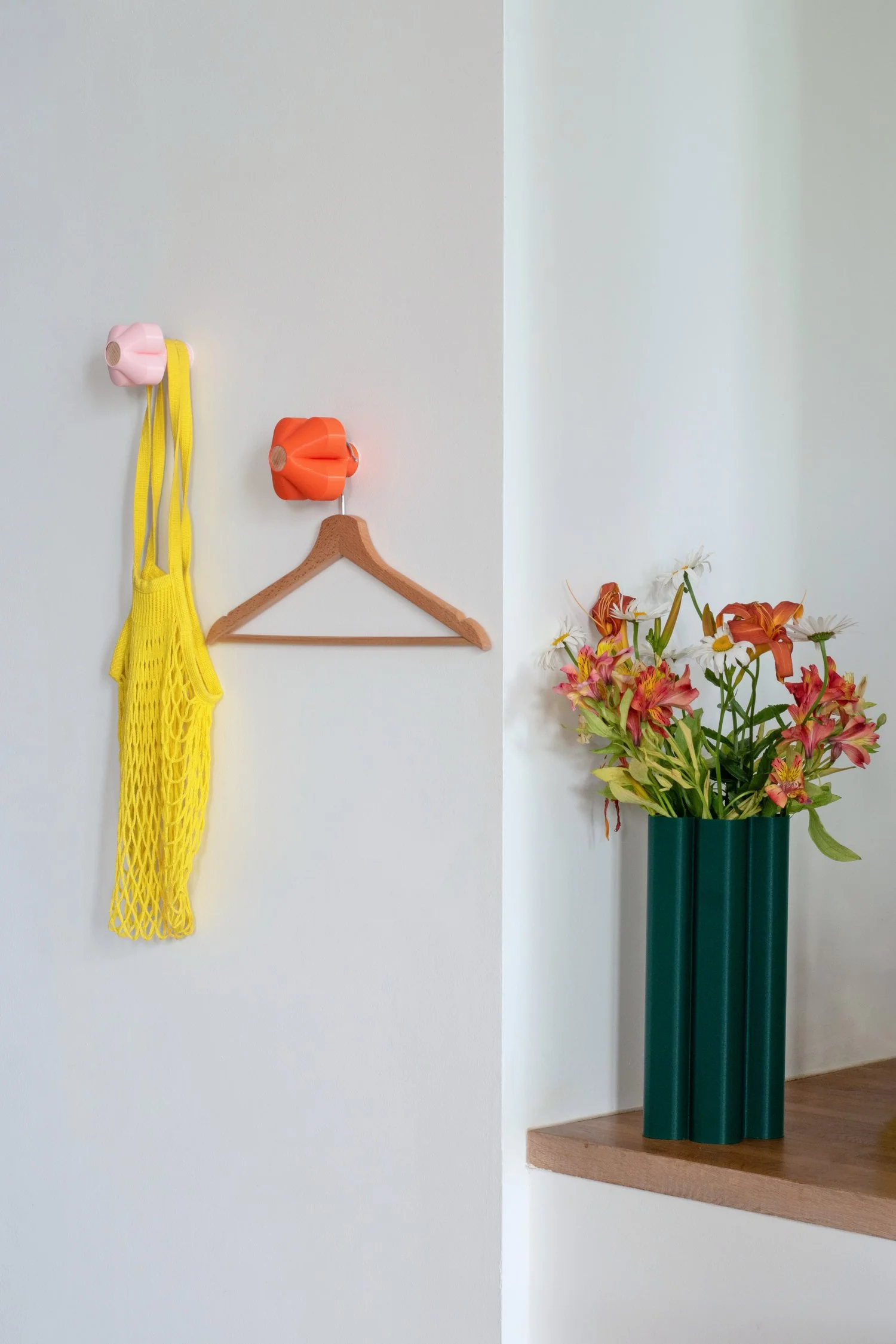 Warren & Laetitia - Amy Coat Hooks - Rose/Orange (set of 2) - Image 4
