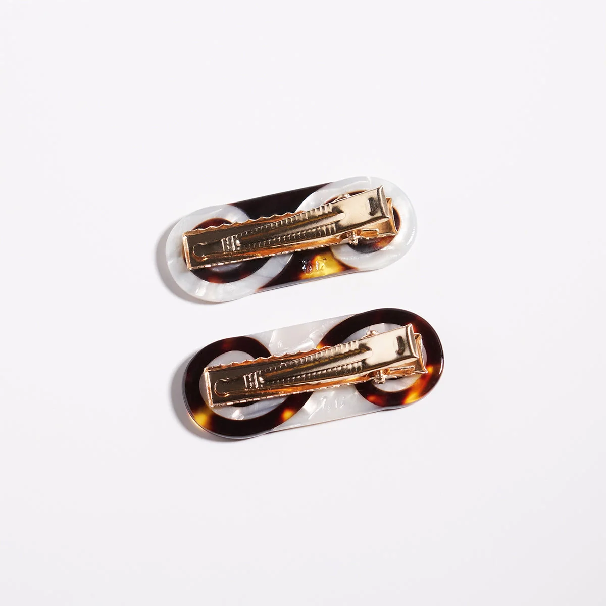 Winona Irene - Alligator Hair Clip - Winding Path - Image 2