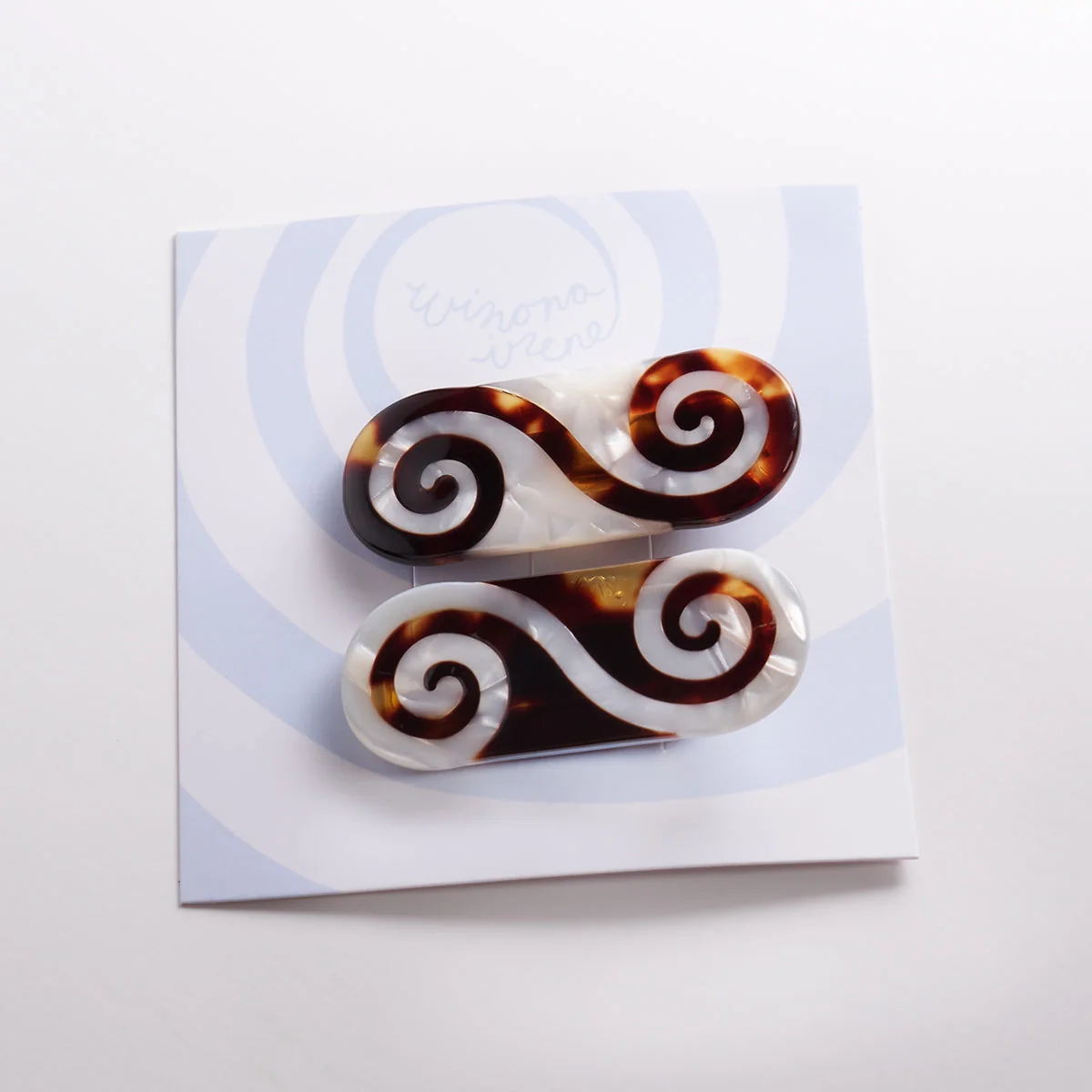 Winona Irene - Alligator Hair Clip - Winding Path - Image 3