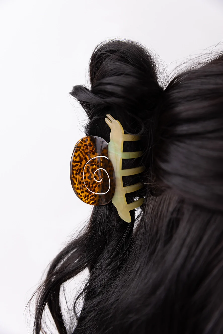 Winona Irene - Hair Claw - Garden Snail in Yellow and Amber - Image 3