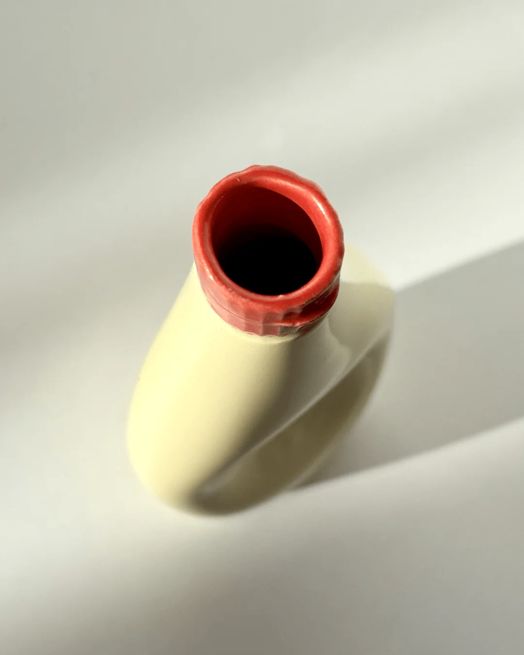Yolkeye Ceramics - QP Mayo Vase 300g - Image 4